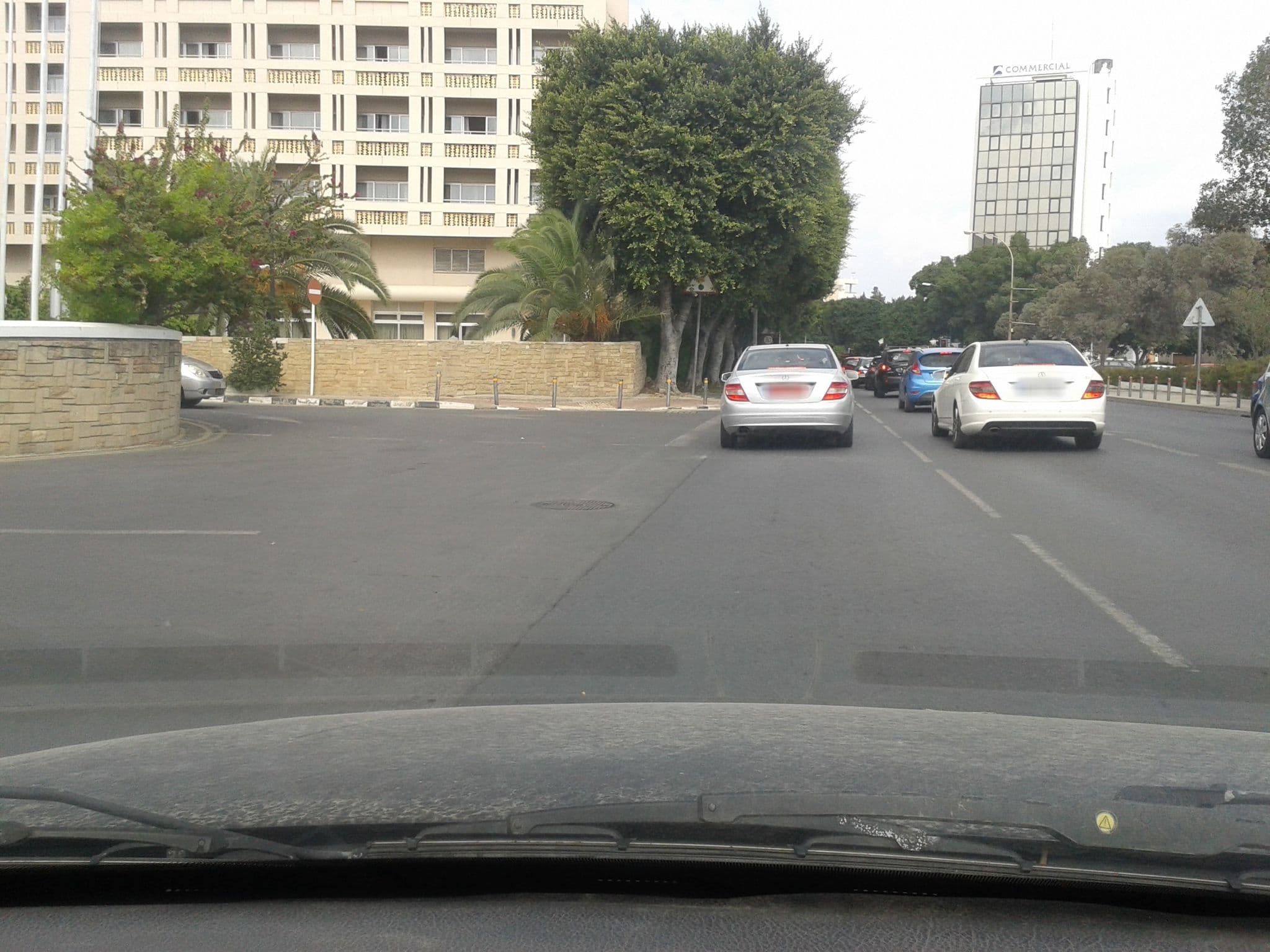 Street view near The Landmark Nicosia, Autograph Collection, Aglantziá — © manospapa (CC BY-SA · Mapillary)