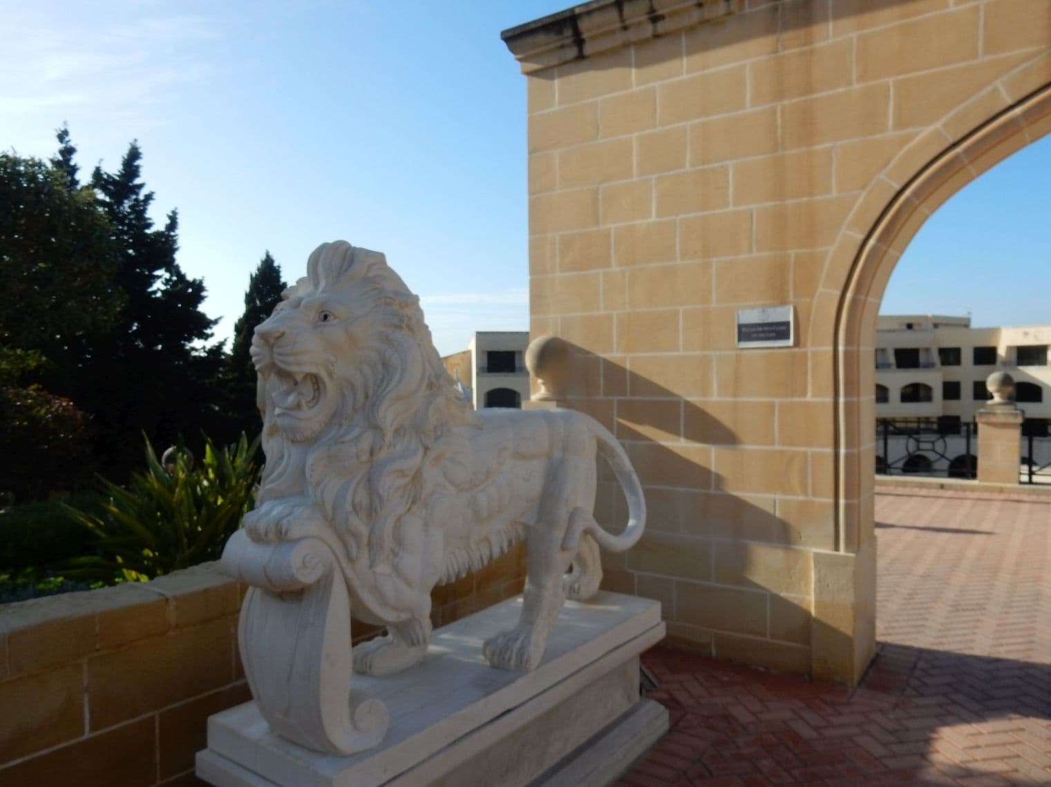 Street view near Grand Hotel Excelsior Malta, Floriana — © sarant (CC BY-SA · Mapillary)