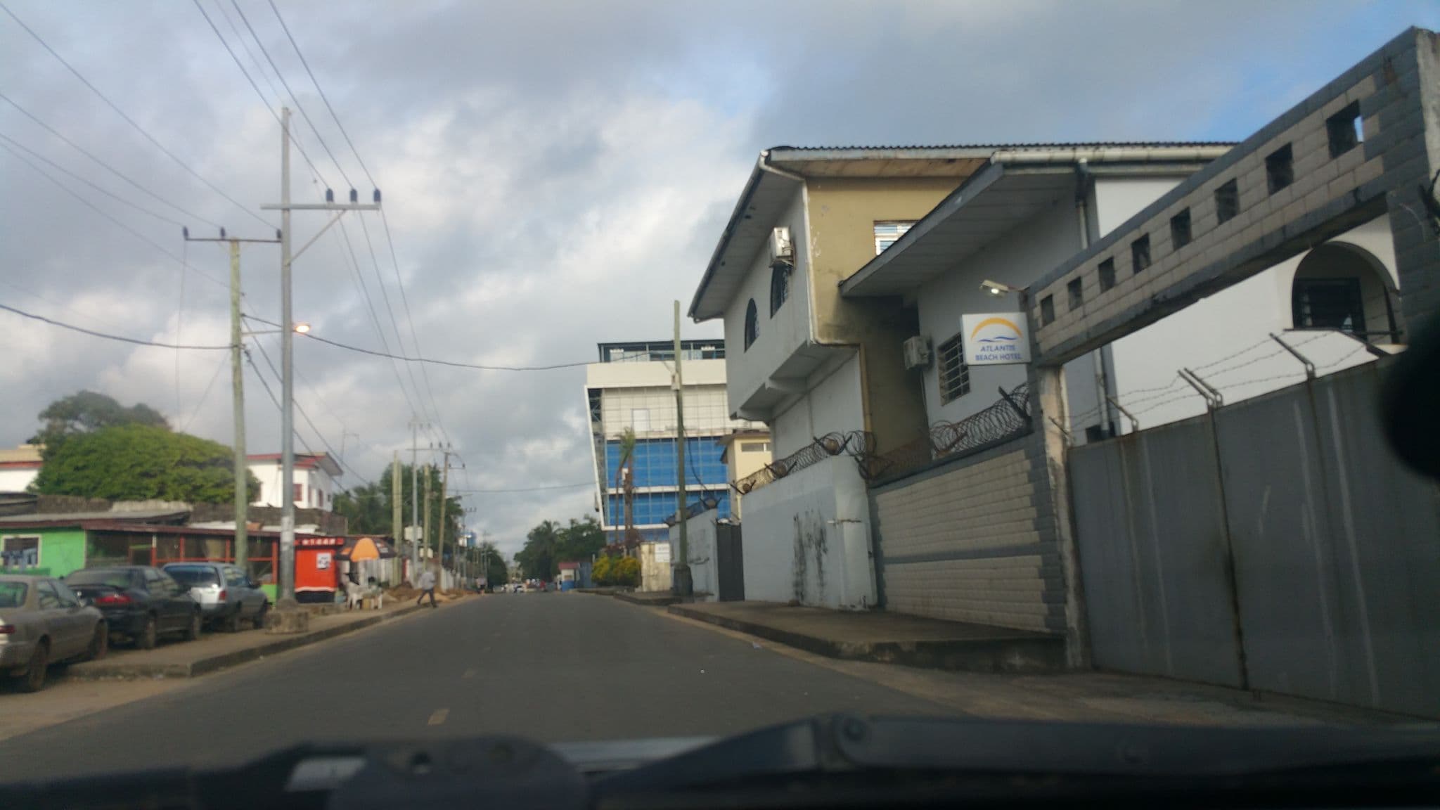 Street view near Atlantis Beach Hotel, Monrovia — © draperc (CC BY-SA · Mapillary)