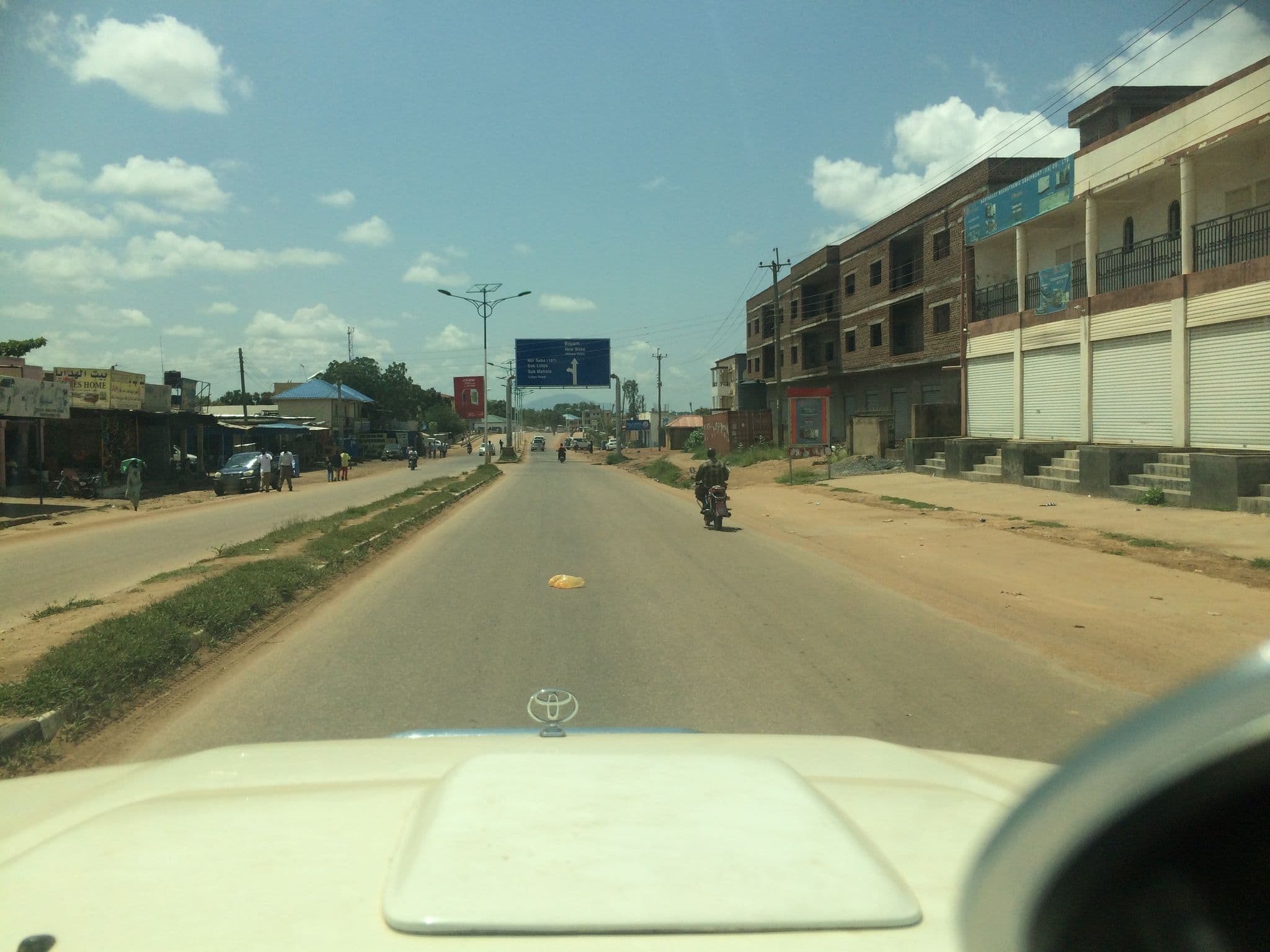 Street view near Lidya Hotel, Juba — © anecdote27 (CC BY-SA · Mapillary)