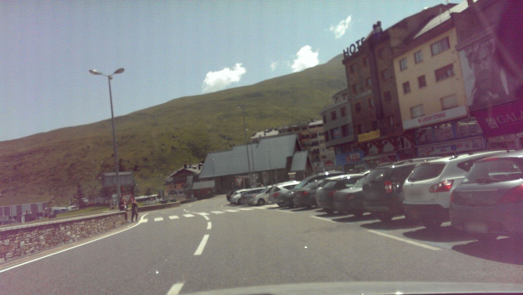 Street view near Hotel Avanti, Pas de la Casa — © roraima (CC BY-SA · Mapillary)