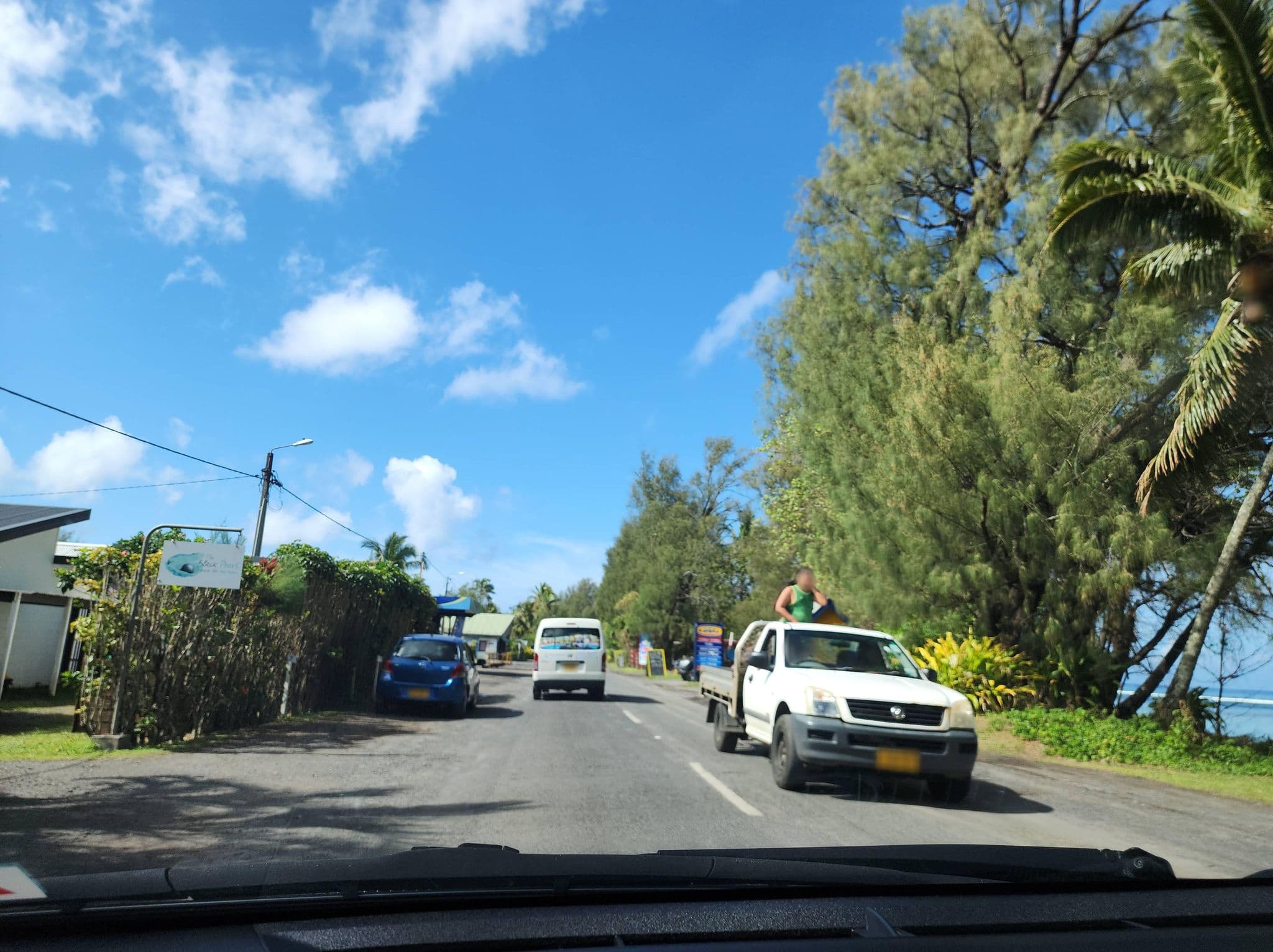 Street view near The Black Pearl Beach Side Apartments, Avarua — © jthnz (CC BY-SA · Mapillary)