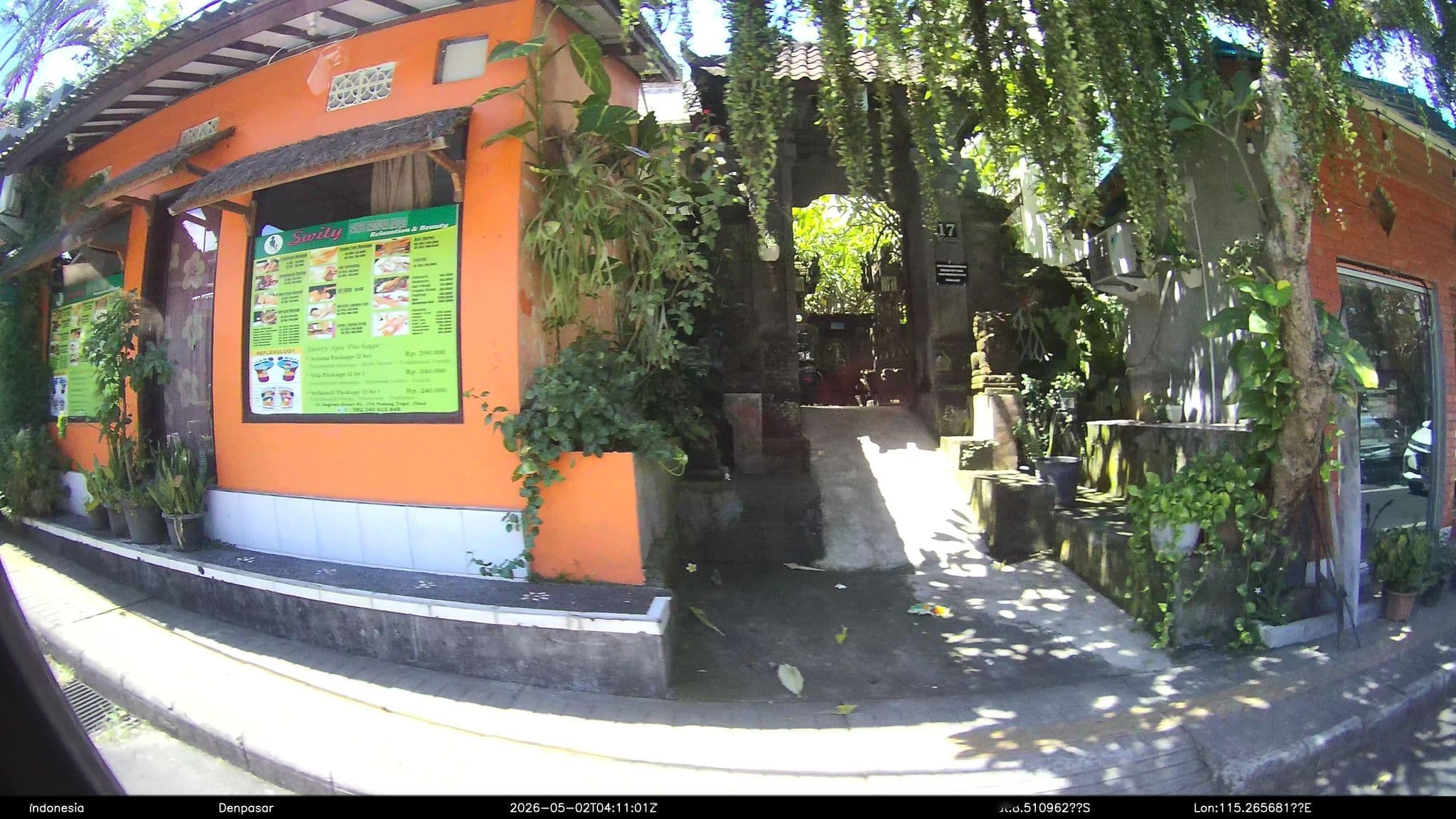 Street view near Mama House, Ubud