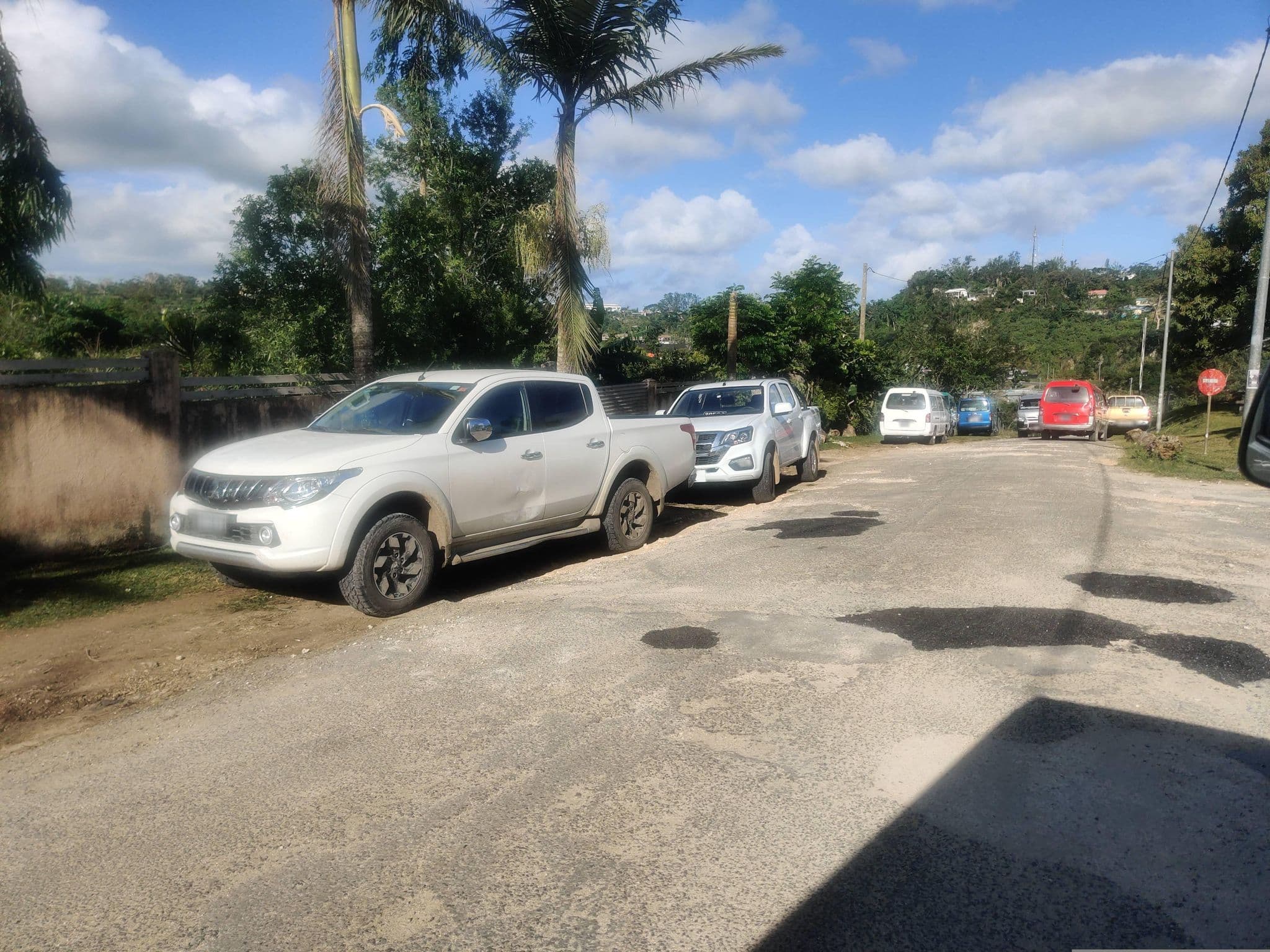 Street view near Travellers Oasis Lodge, Port-Vila — © seb1204 (CC BY-SA · Mapillary)