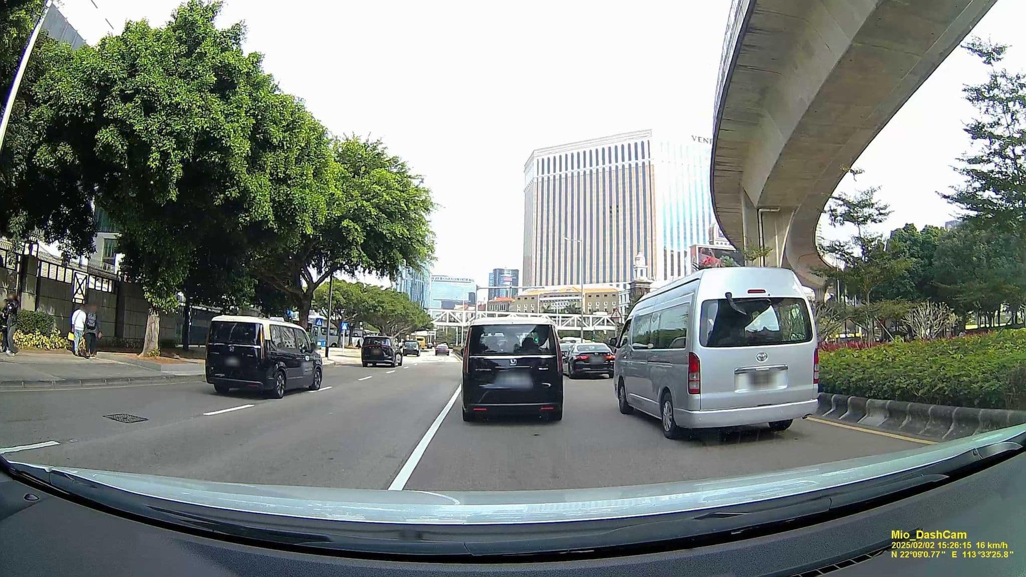Street view near InterContinental - Alliance Resorts the Venetian Macao, Taipa — © hcyen (CC BY-SA · Mapillary)
