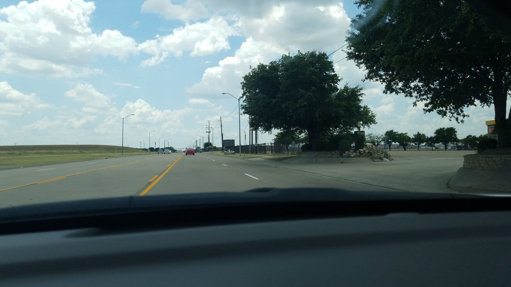 Street view near Traders Village RV Park, Arlington — © crashhn (CC BY-SA · Mapillary)