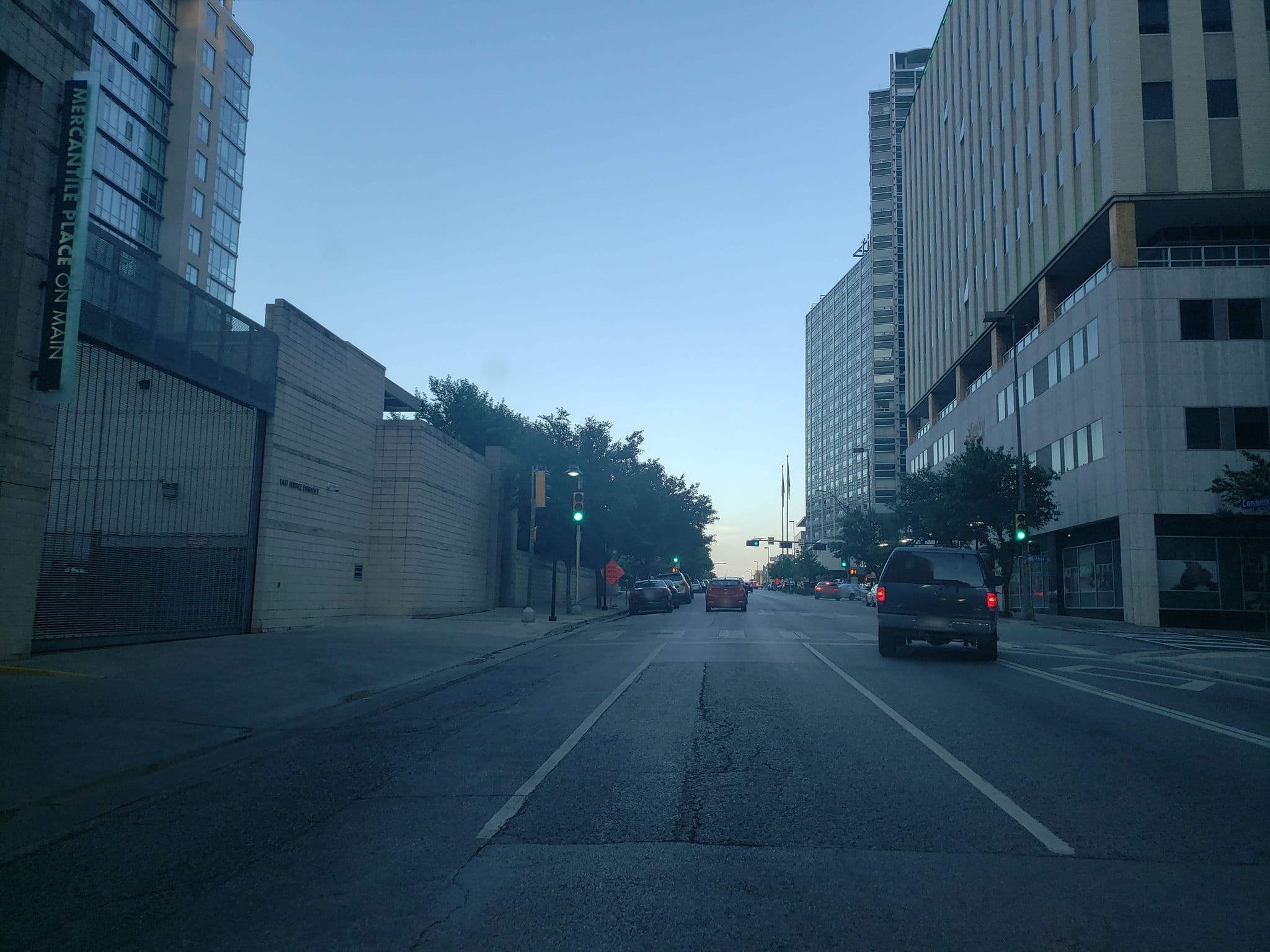Street view near AC Hotel Dallas Downtown, Dallas — © alaredo (CC BY-SA · Mapillary)