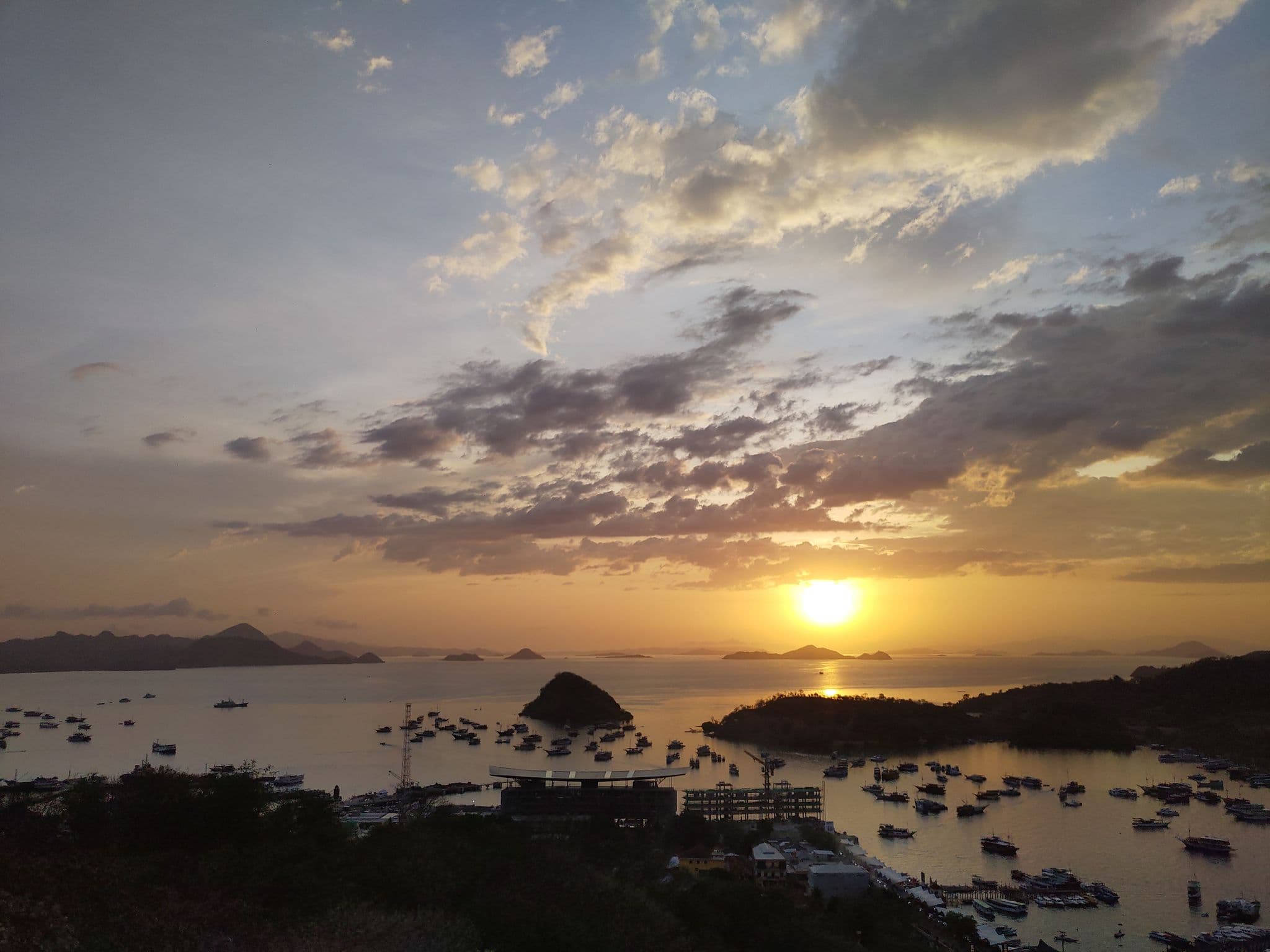 Street view near Ciao, Labuan Bajo — © janvanbekkum (CC BY-SA · Mapillary)