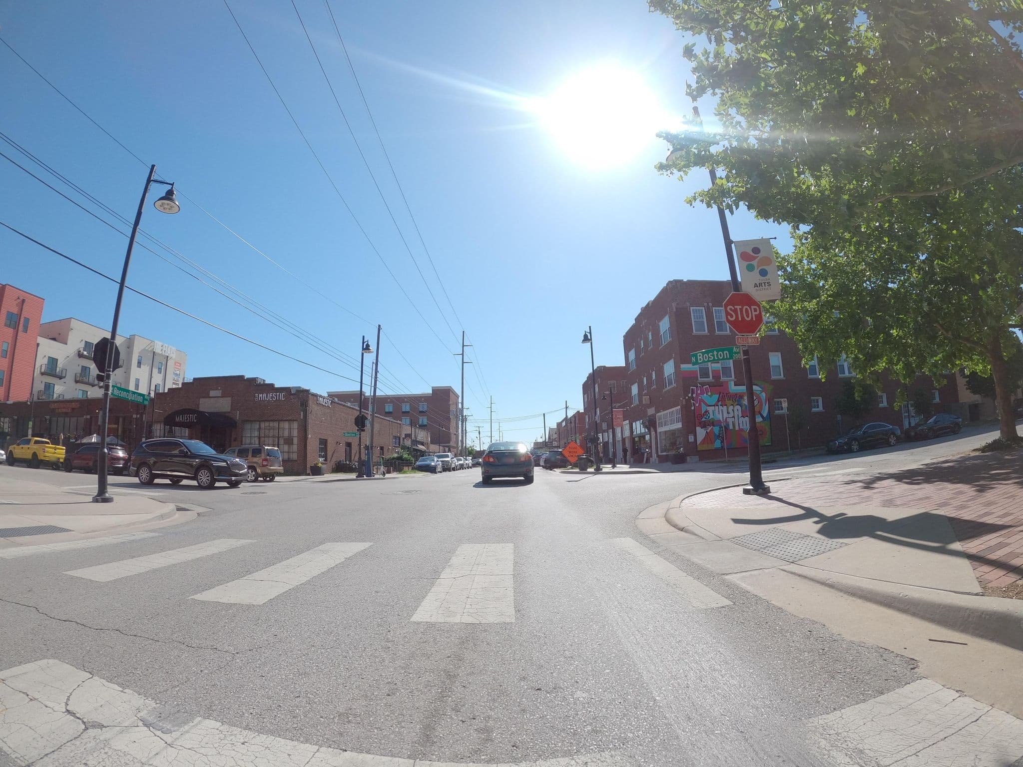 Street view near 21 1/2 Boutique Hotel, Tulsa — © baloouriza (CC BY-SA · Mapillary)