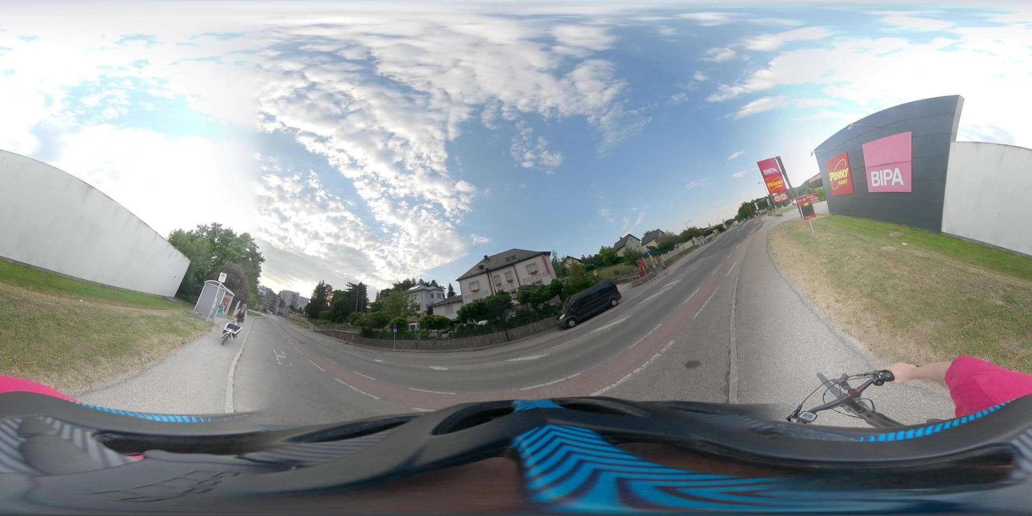 Street view near Parzer, Pressbaum — © consens_verkehrsplanung (CC BY-SA · Mapillary)