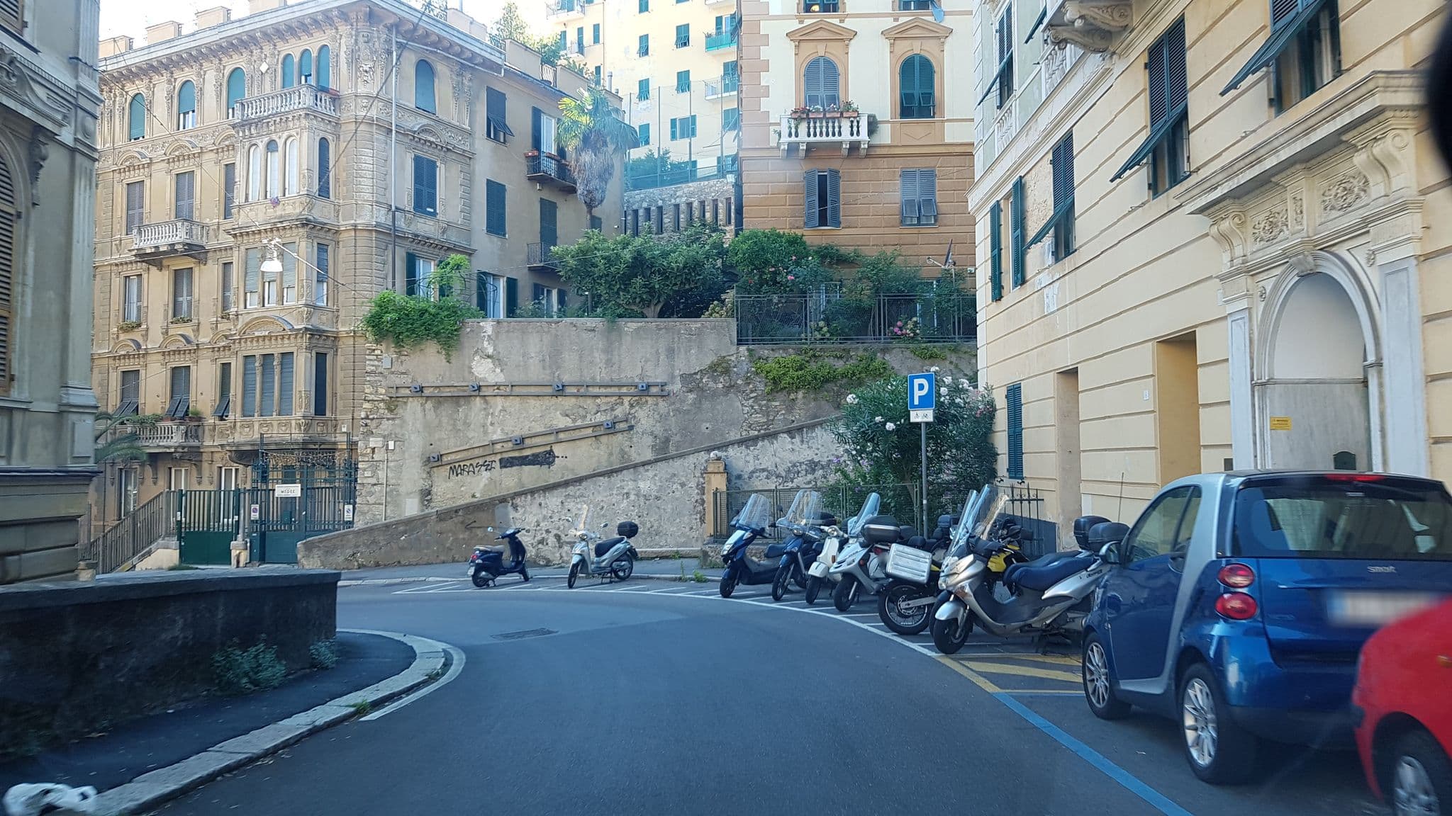 Street view near B&B A due passi dal centro, Genoa — © ale_zena_it (CC BY-SA · Mapillary)