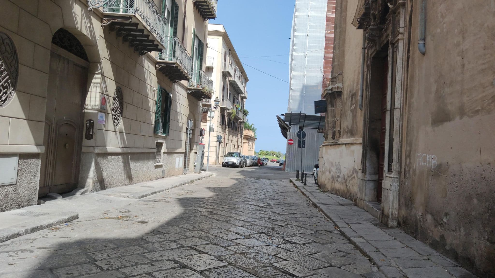 Street view near Abatellis Luxury Rooms & Suite, Palermo — © mrey (CC BY-SA · Mapillary)