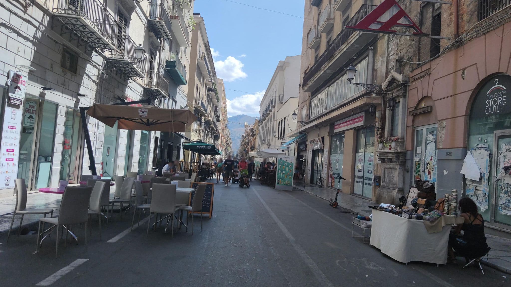 Street view near Hotiday Palermo Agostino, Palermo — © mrey (CC BY-SA · Mapillary)