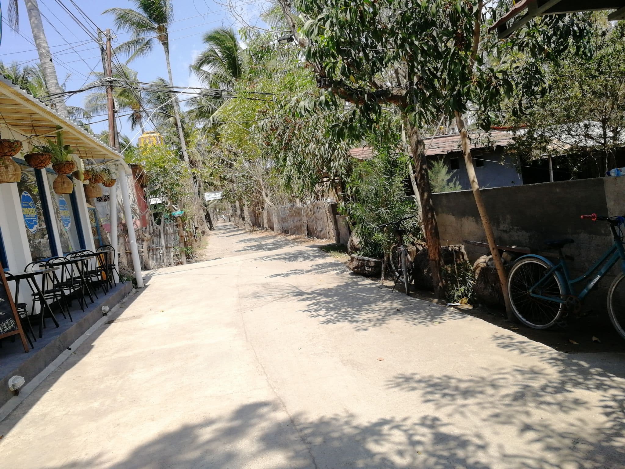 Street view near Trawangan Nirvana​ Hotel, Gili Trawangan