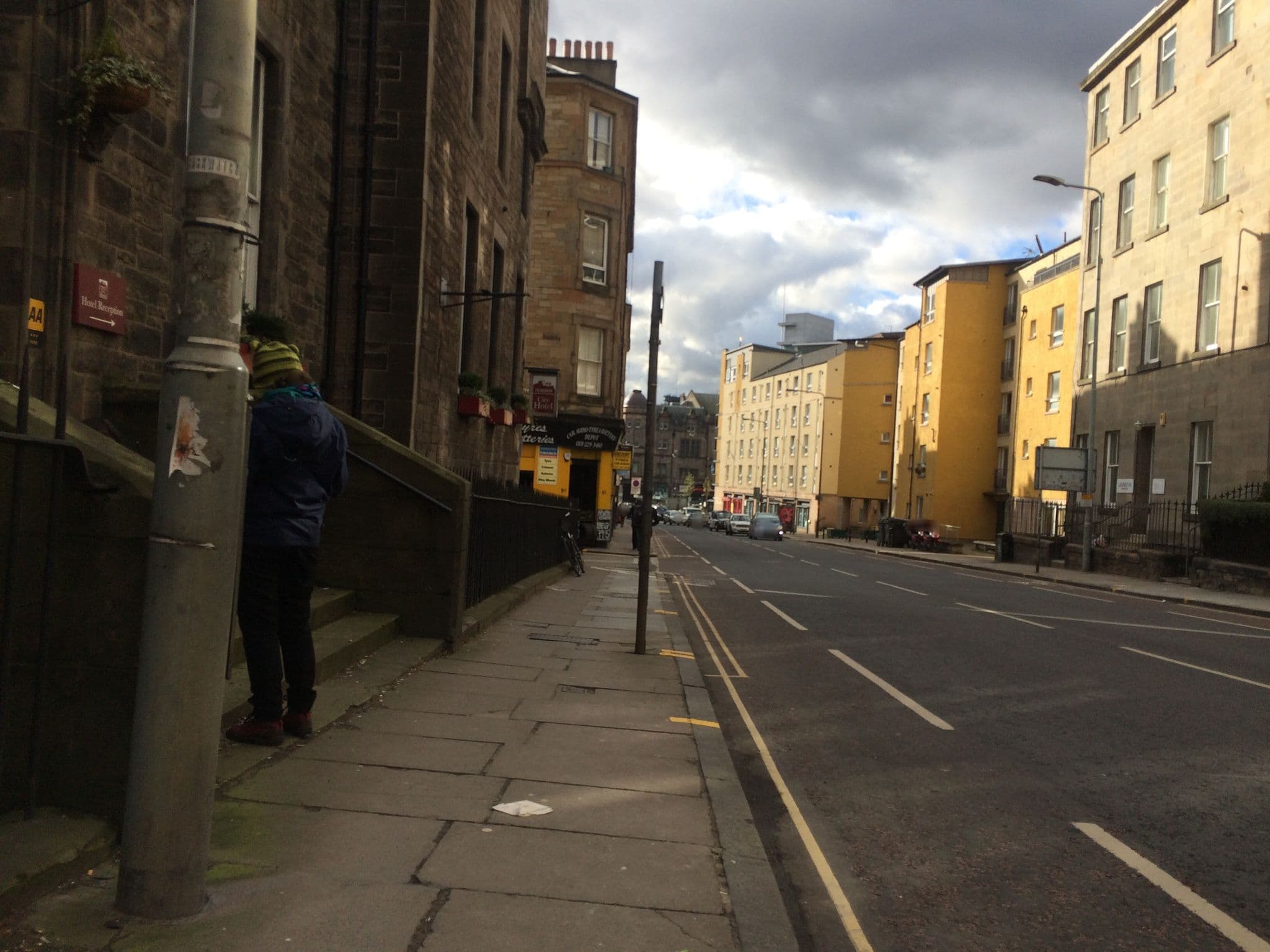 Street view near Leonardo Hotel Edinburgh City, Edinburgh — © drnoble (CC BY-SA · Mapillary)