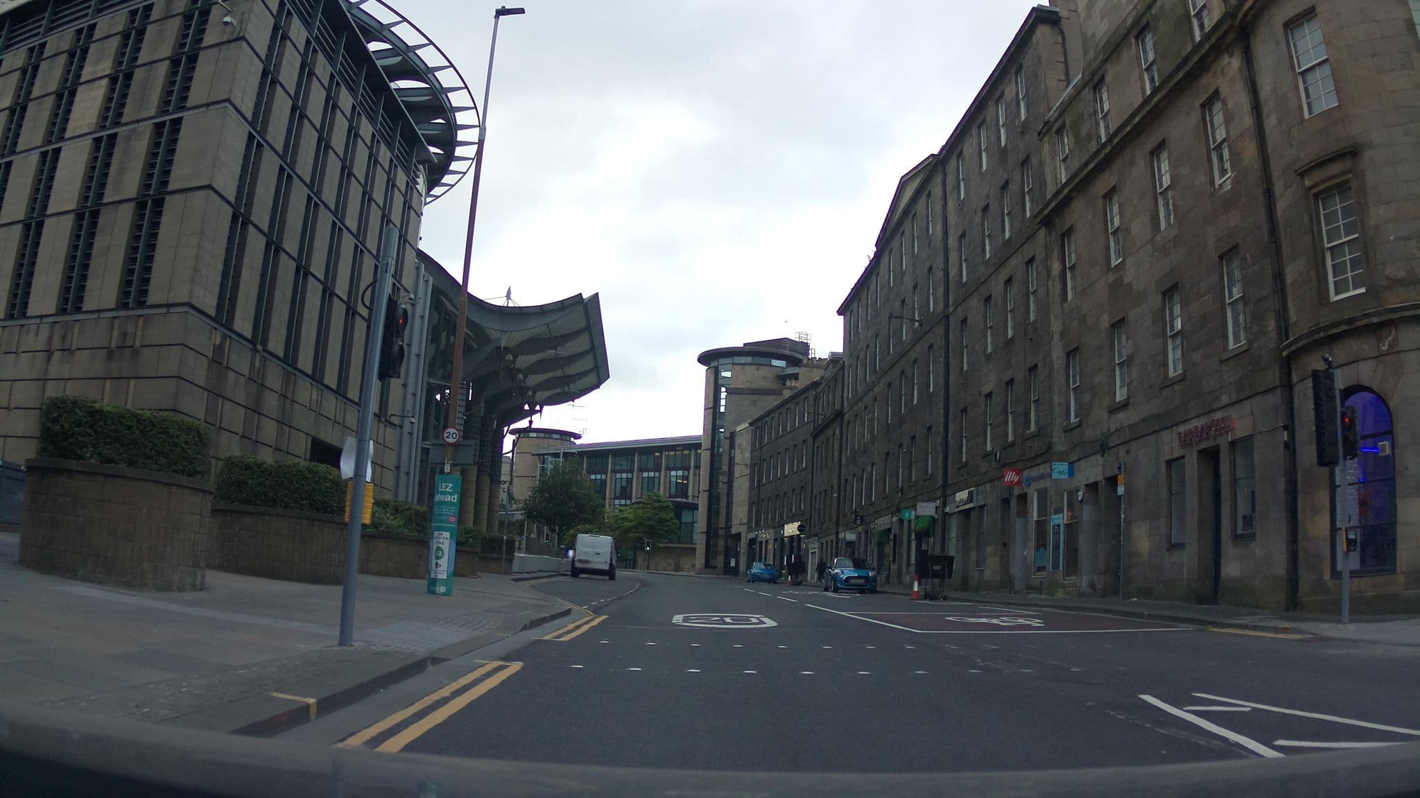 Street view near Point A Hotel Edinburgh, Haymarket, Edinburgh — © southglos (CC BY-SA · Mapillary)