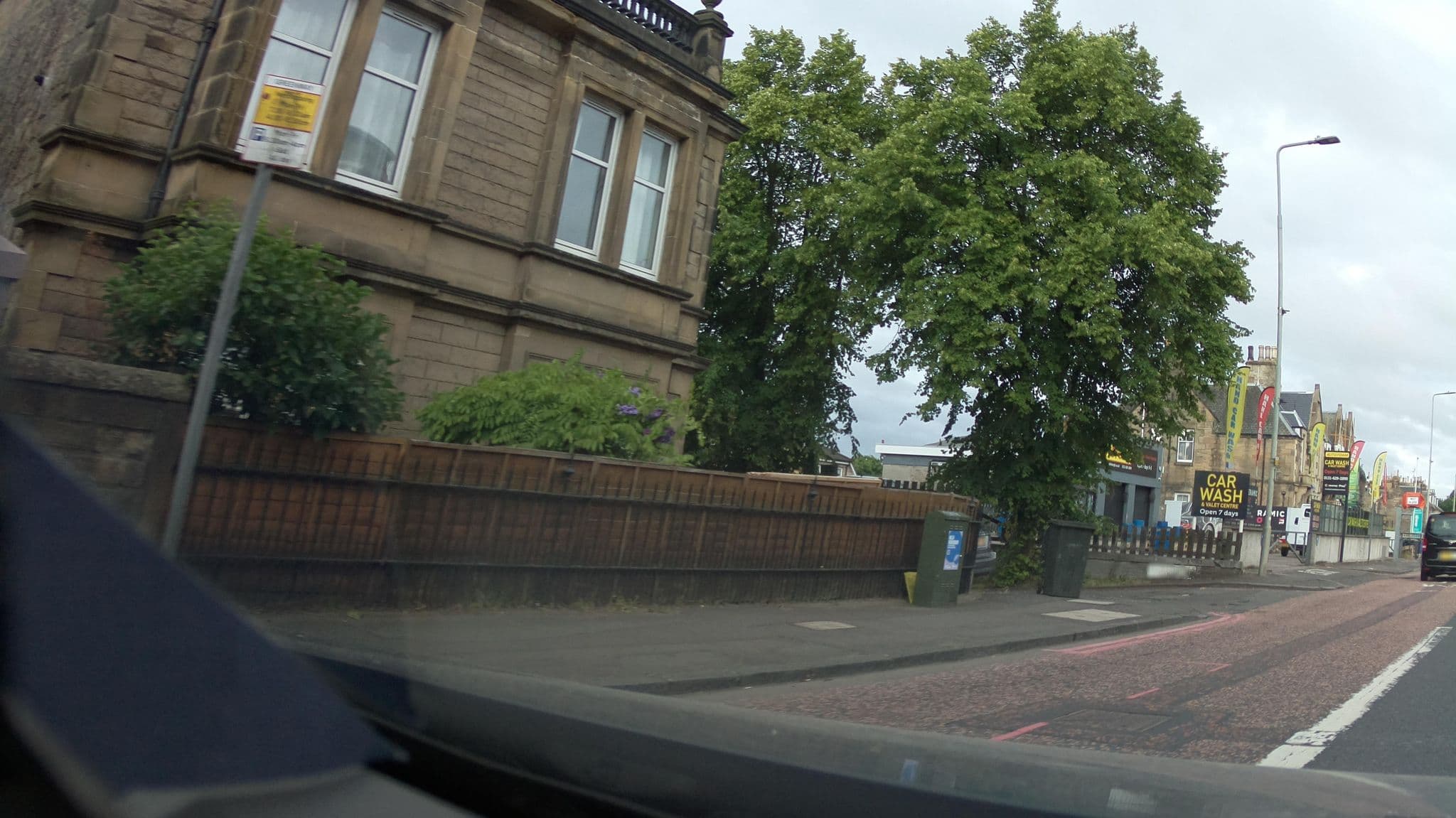 Street view near Central Hotel Edinburgh, Colinton — © southglos (CC BY-SA · Mapillary)