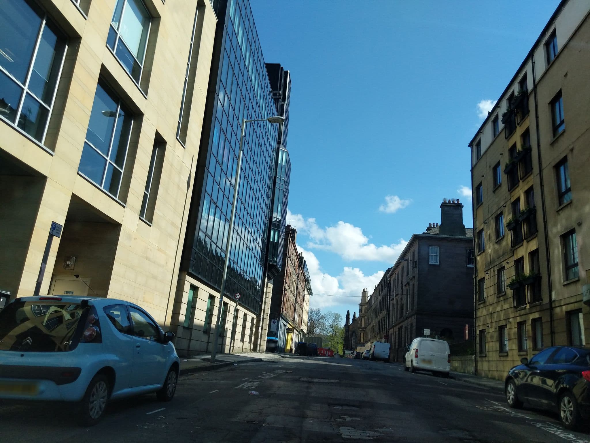 Street view near The Knight Residence by Mansley, Edinburgh — © ccbb7766 (CC BY-SA · Mapillary)