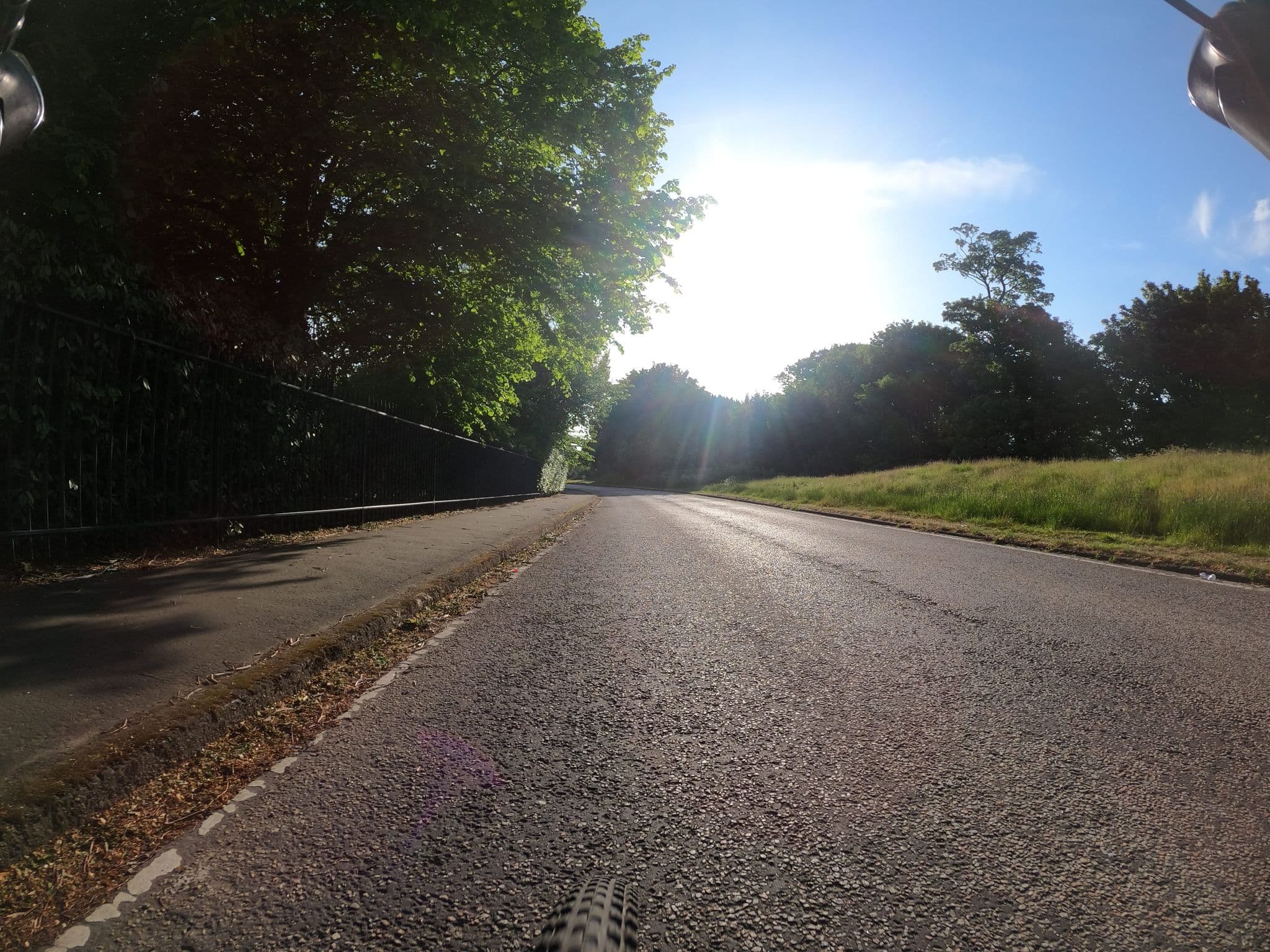 Street view near Edinburgh Caravan and Motorhome Club Campsite, Edinburgh — © chris (CC BY-SA · Mapillary)