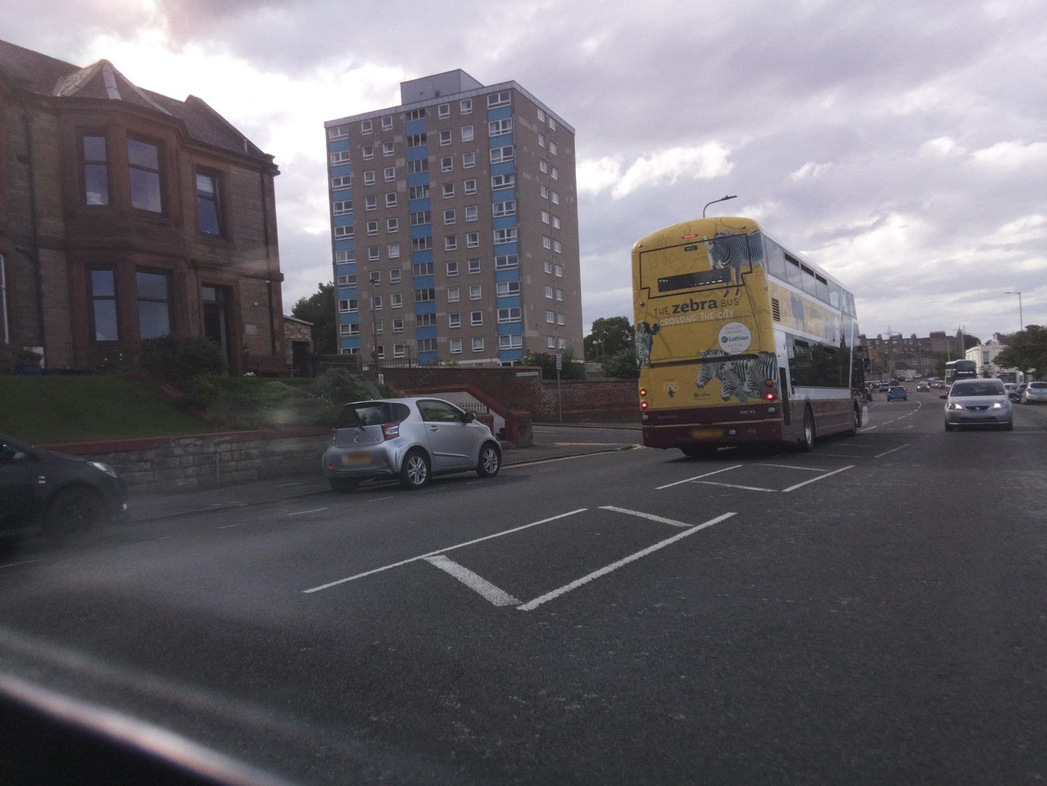 Street view near Seabreeze Bed and Breakfast (by the Edinburgh's Seaside), Musselburgh — © southglos (CC BY-SA · Mapillary)