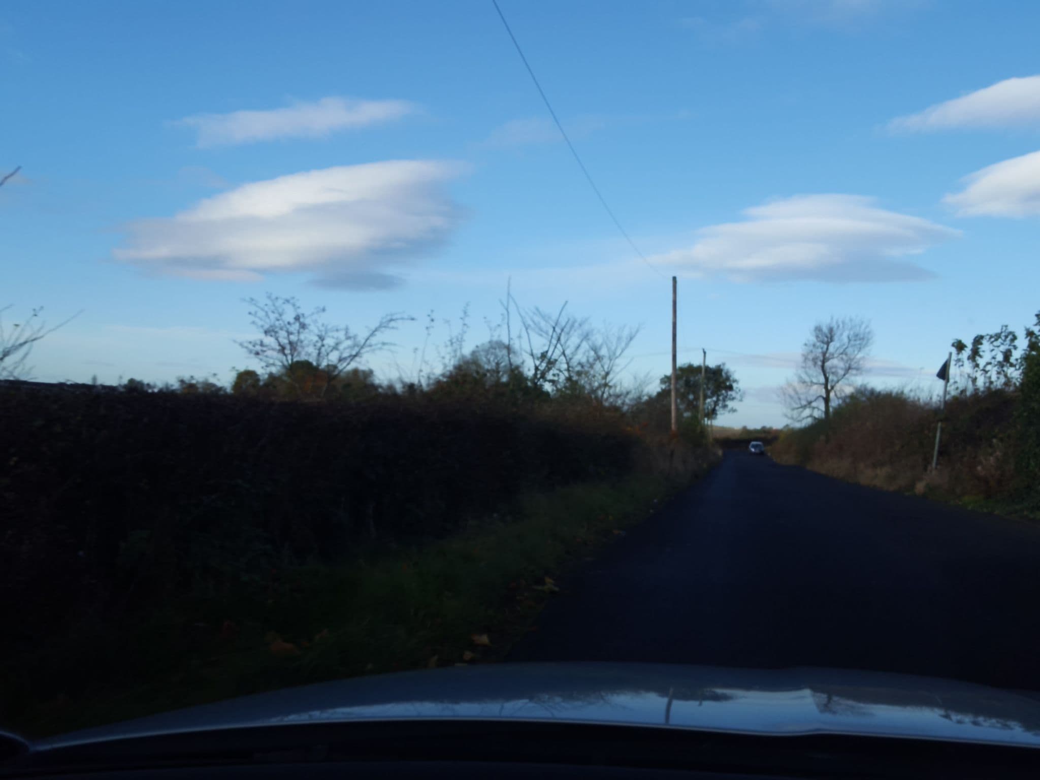 Street view near Lochwood Farm Glasgow, Gartcosh — © hobgoblin (CC BY-SA · Mapillary)
