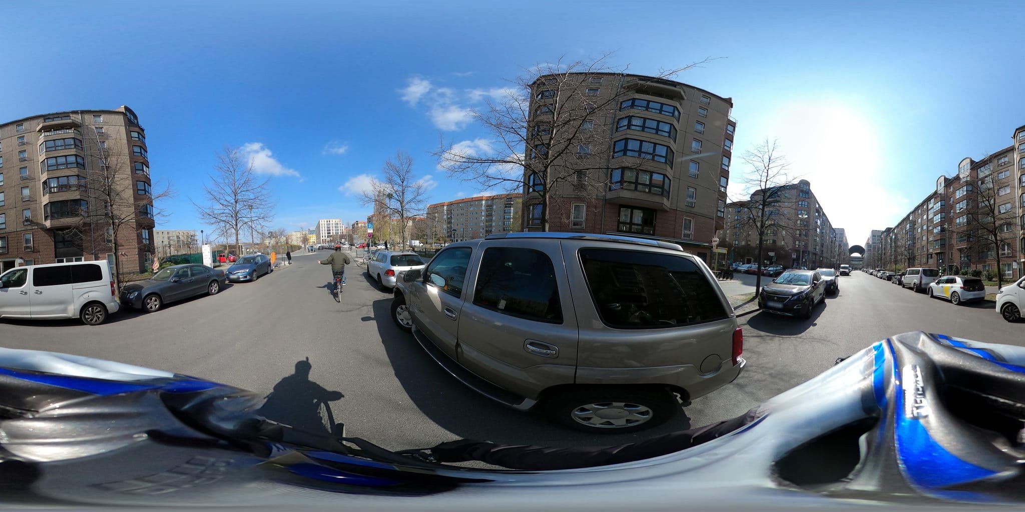 Street view near BLNCTY Hotel am Brandenburger Tor, Tiergarten — © eserte (CC BY-SA · Mapillary)