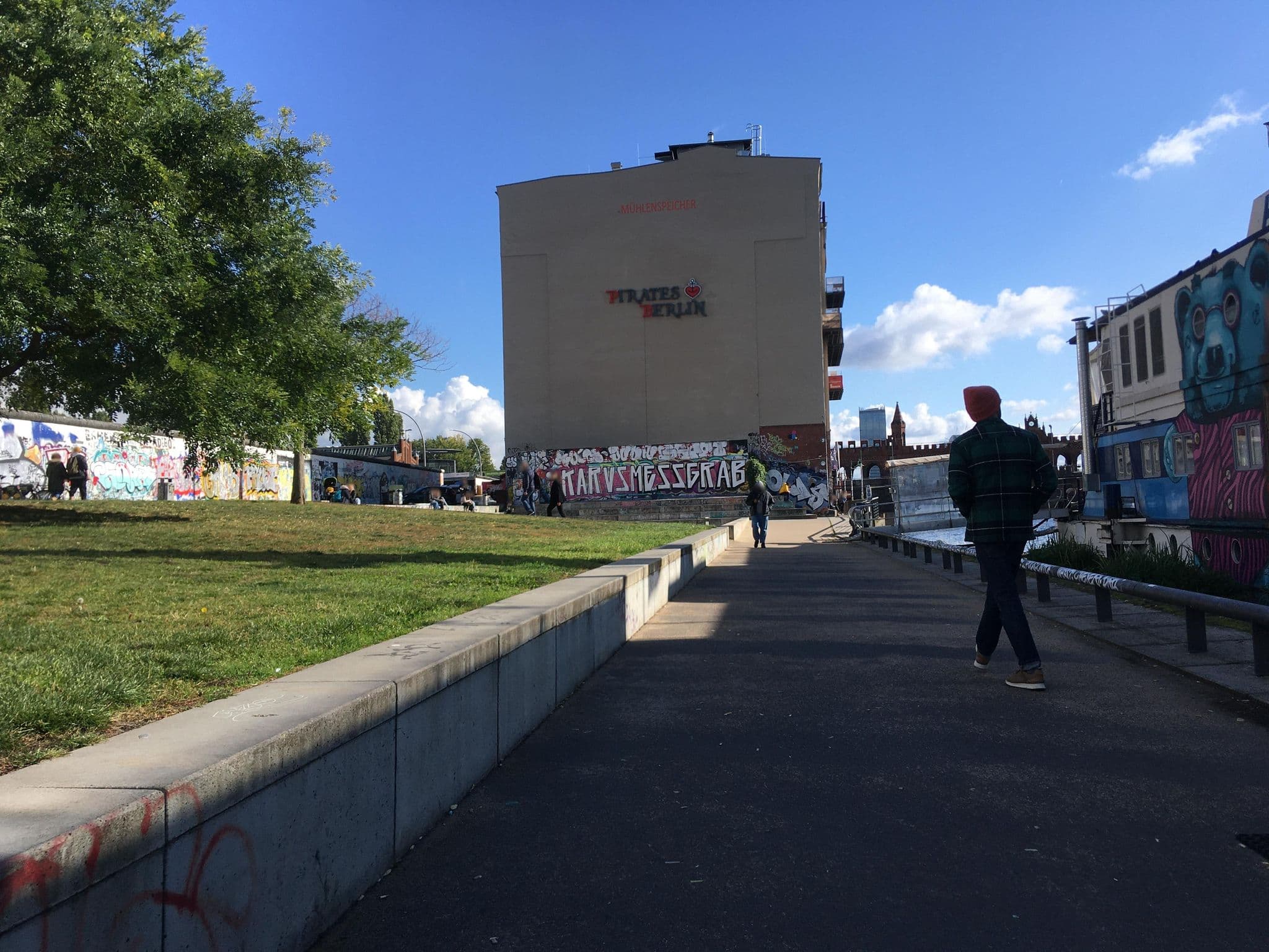 Street view near Shipotel-Berlin GmbH, Treptow — © carlheinz (CC BY-SA · Mapillary)