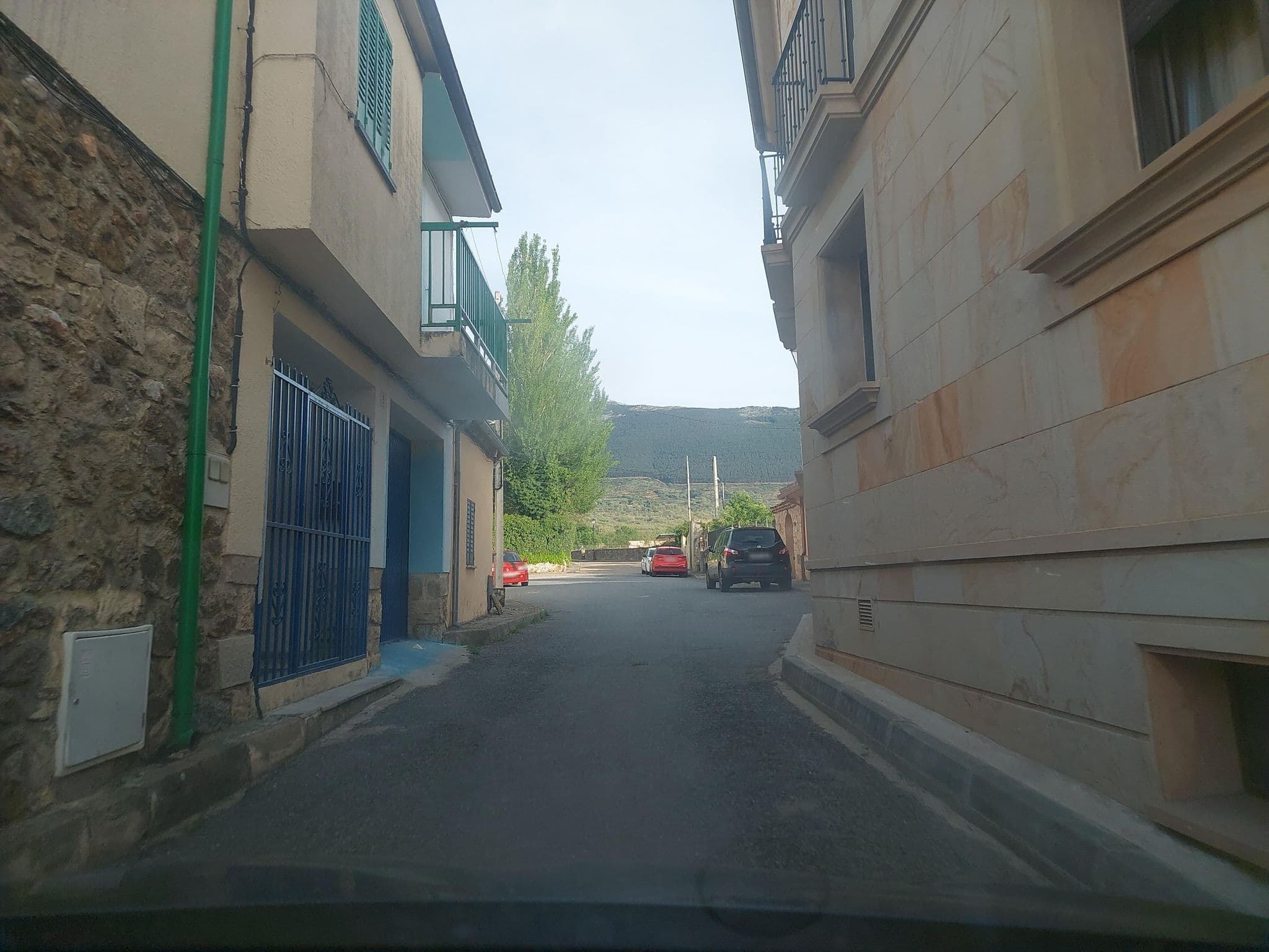 Street view near Artesa Suites & Spa, Riaza — © Albergarri788 (CC BY-SA · Mapillary)