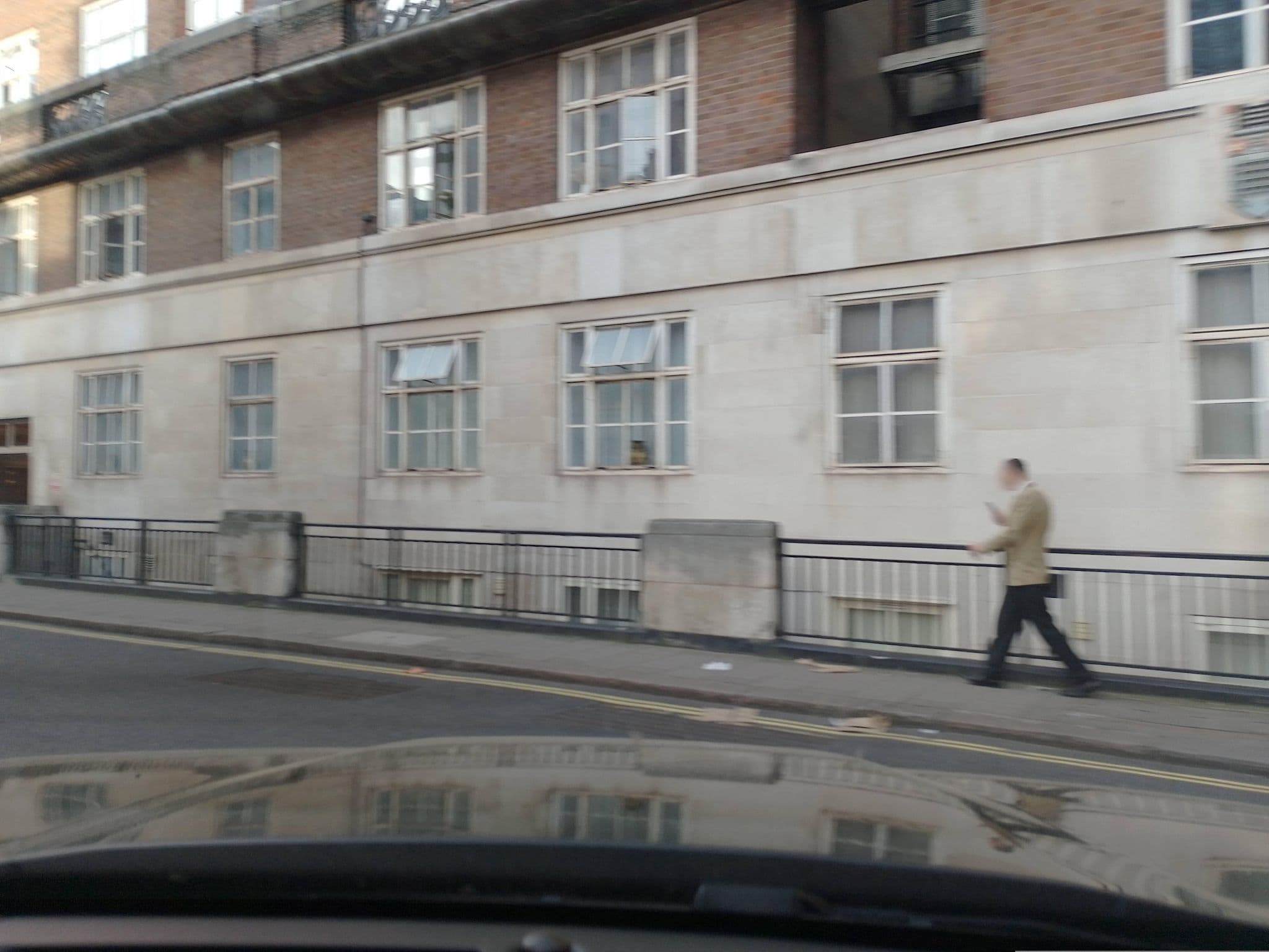 Street view near 9 Hertford Street Apartments, St James's — © laye (CC BY-SA · Mapillary)