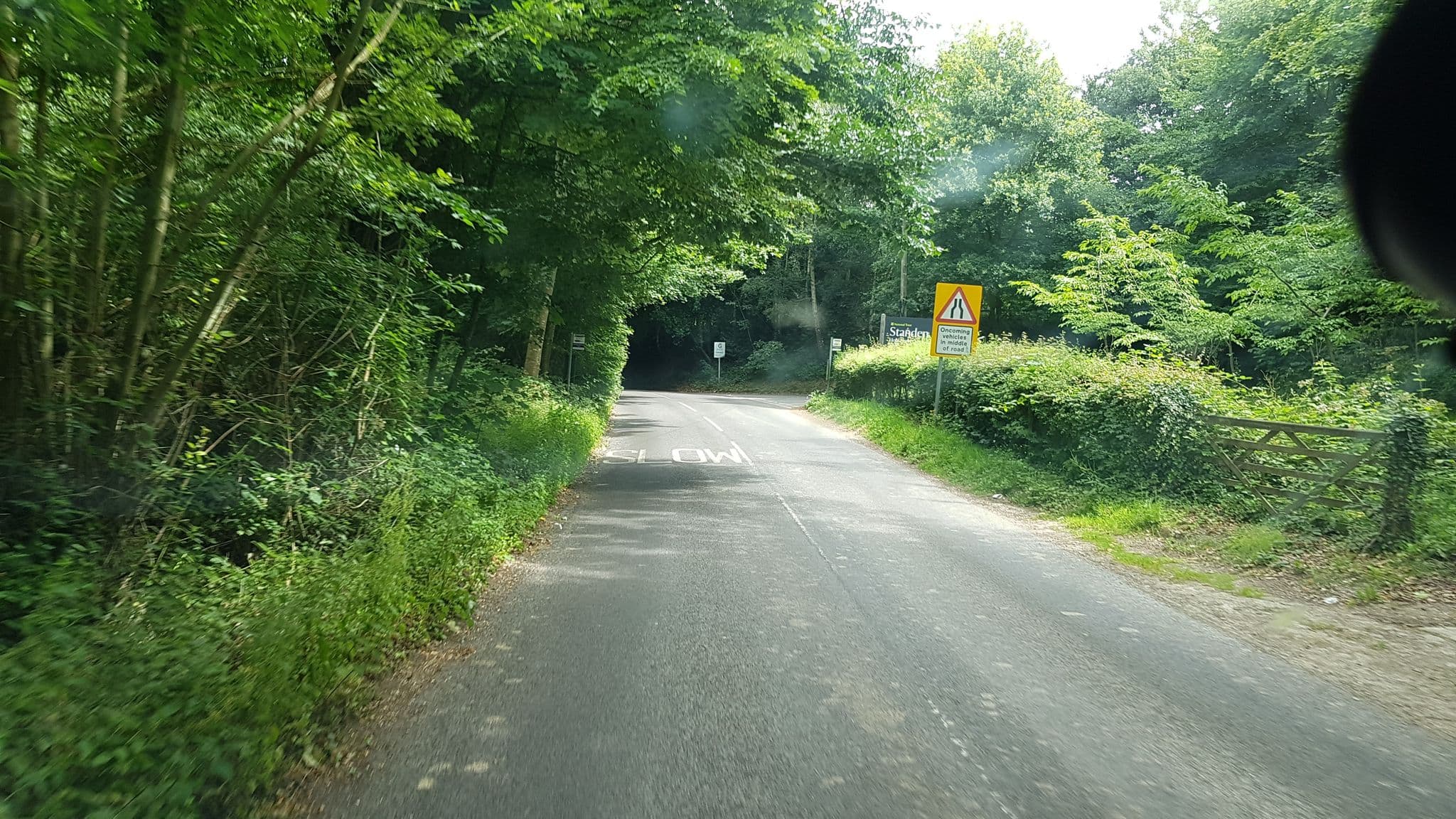 Street view near sunnyside pop up camping, East Grinstead — © richardc (CC BY-SA · Mapillary)