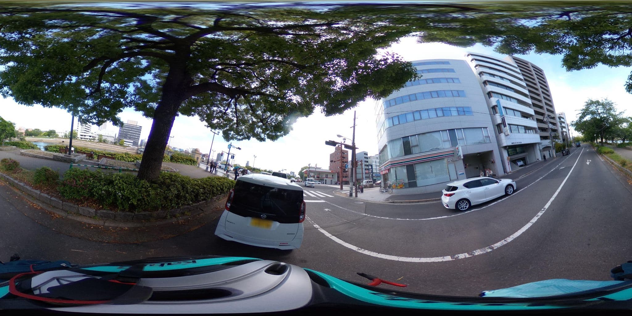 Street view near b hotel 第3ひまわりビル/ Dai3himawari, Hiroshima — © nmaruichi (CC BY-SA · Mapillary)