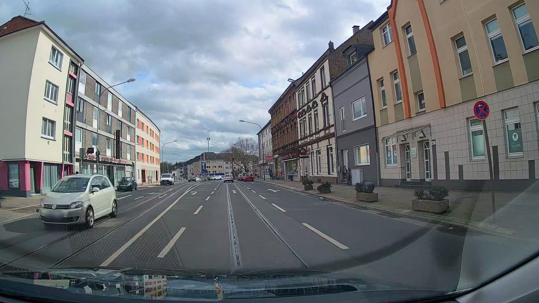 Street view near WohnZimmer-Essen, Essen — © StefanS79 (CC BY-SA · Mapillary)