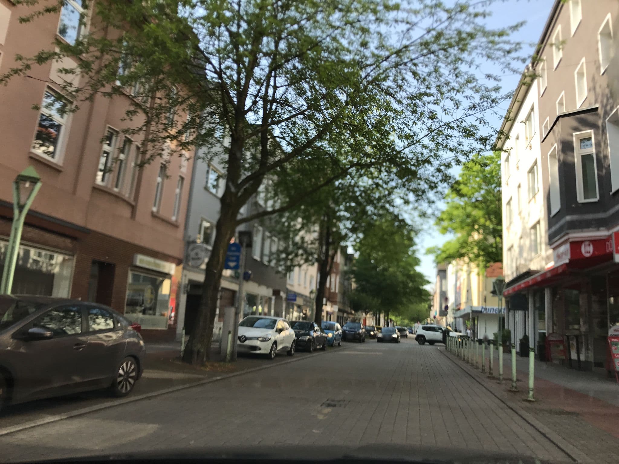 Street view near Glück Auf Appartements Rüttenscheider Straße, Essen — © multimaze (CC BY-SA · Mapillary)