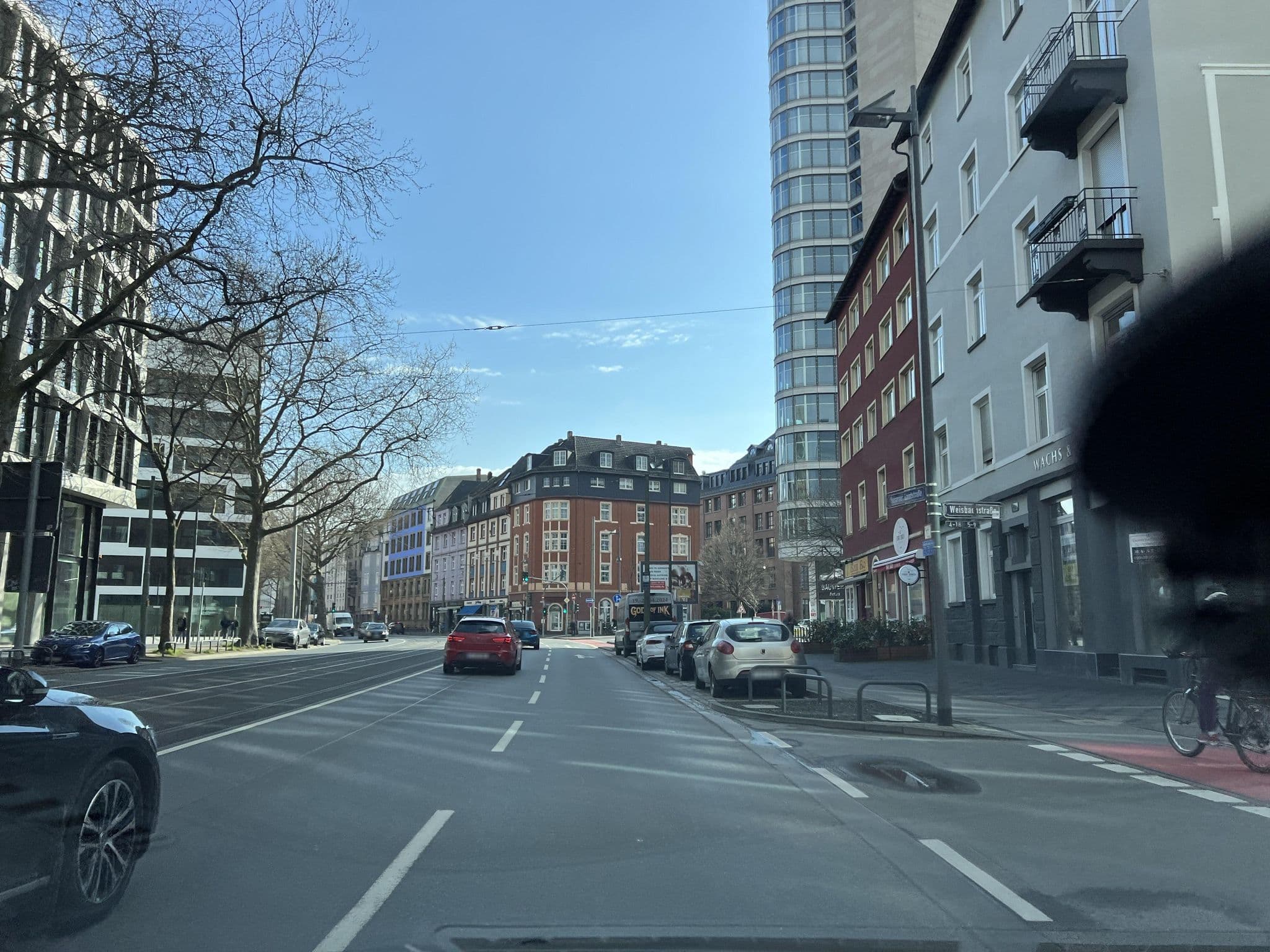 Street view near Hotel ibis budget Frankfurt-Ostend, Frankfurt am Main — © robffm (CC BY-SA · Mapillary)