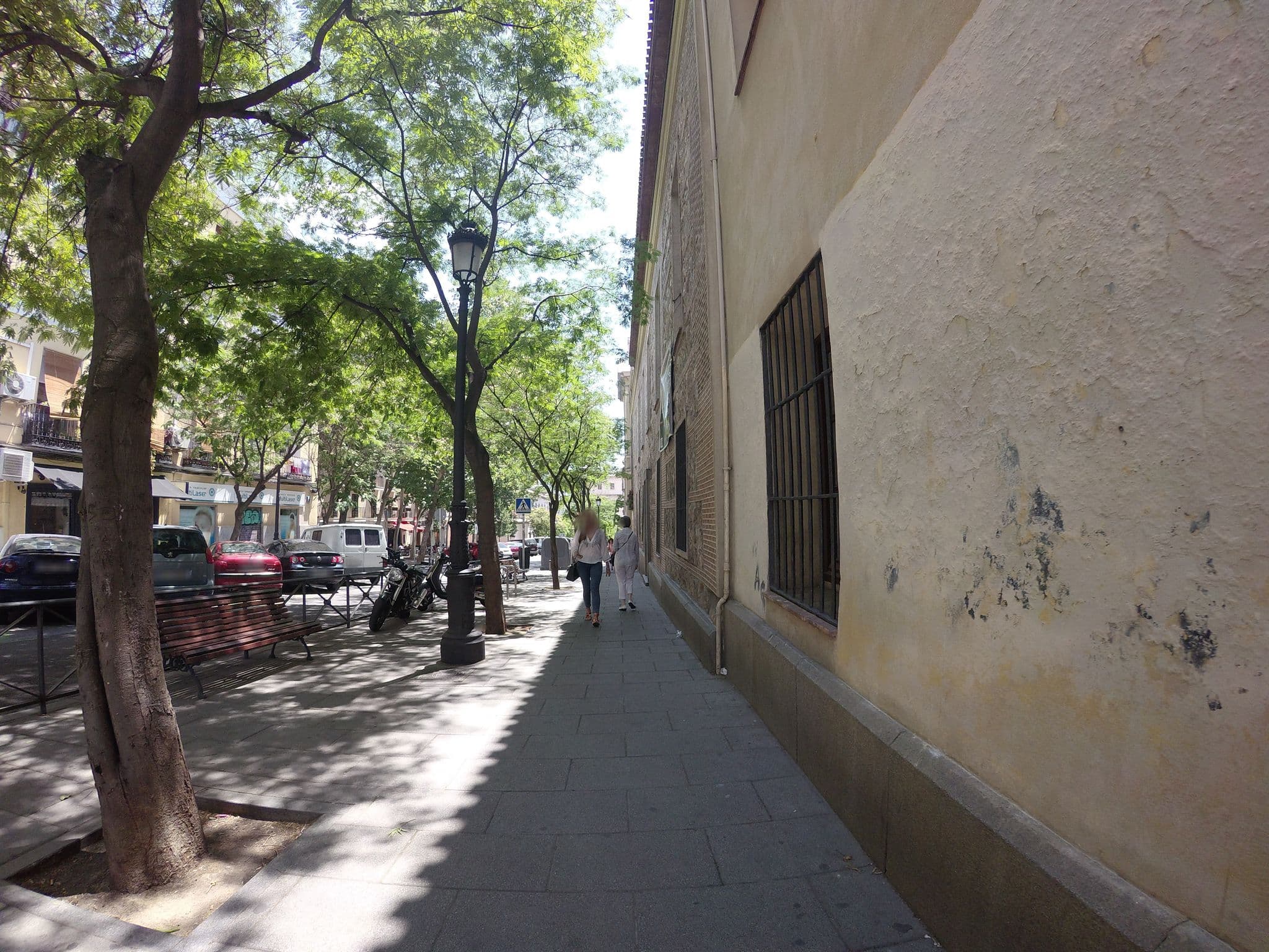 Street view near Aspasios Atocha Apartments, Lavapiés — © angoca (CC BY-SA · Mapillary)