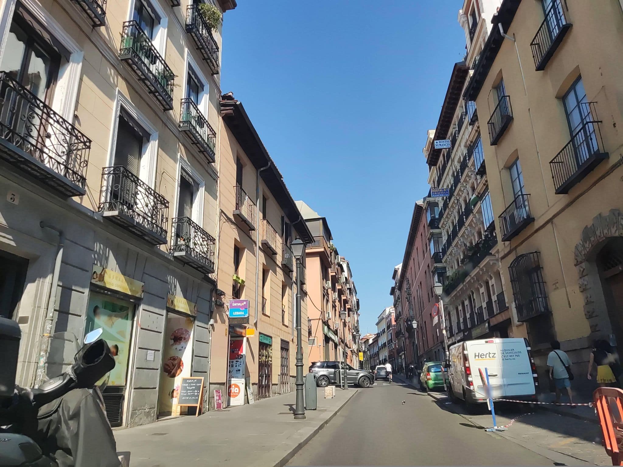 Street view near Way Hostel Madrid, Embajadores — © polkillas (CC BY-SA · Mapillary)