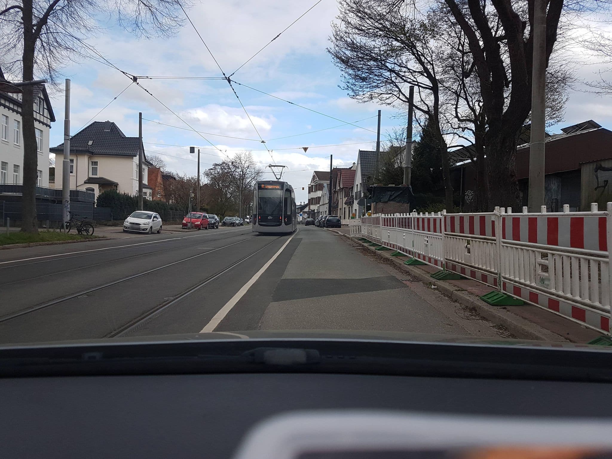 Street view near Zimmervermittlung, Bremen — © gmbremen (CC BY-SA · Mapillary)