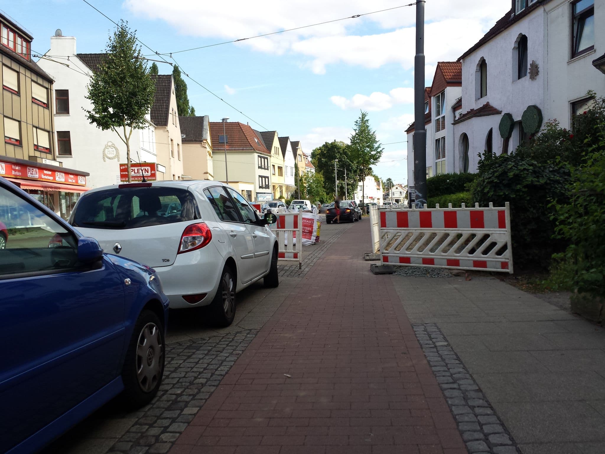 Street view near SLEEPING ROOMS, Bremen — © hubert87 (CC BY-SA · Mapillary)