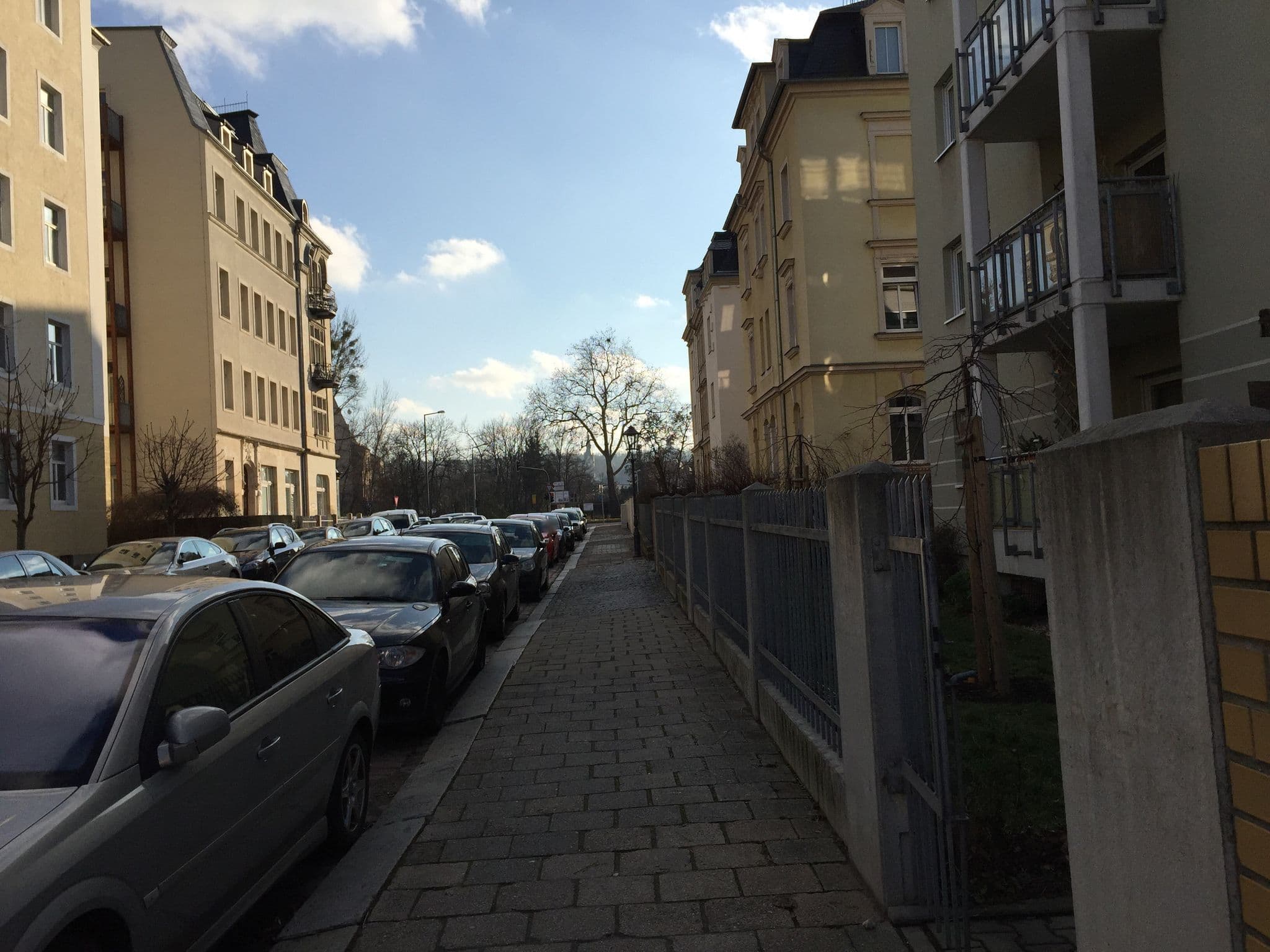 Street view near pelican guest house in dresden, Löbtau — © ubahnverleih (CC BY-SA · Mapillary)