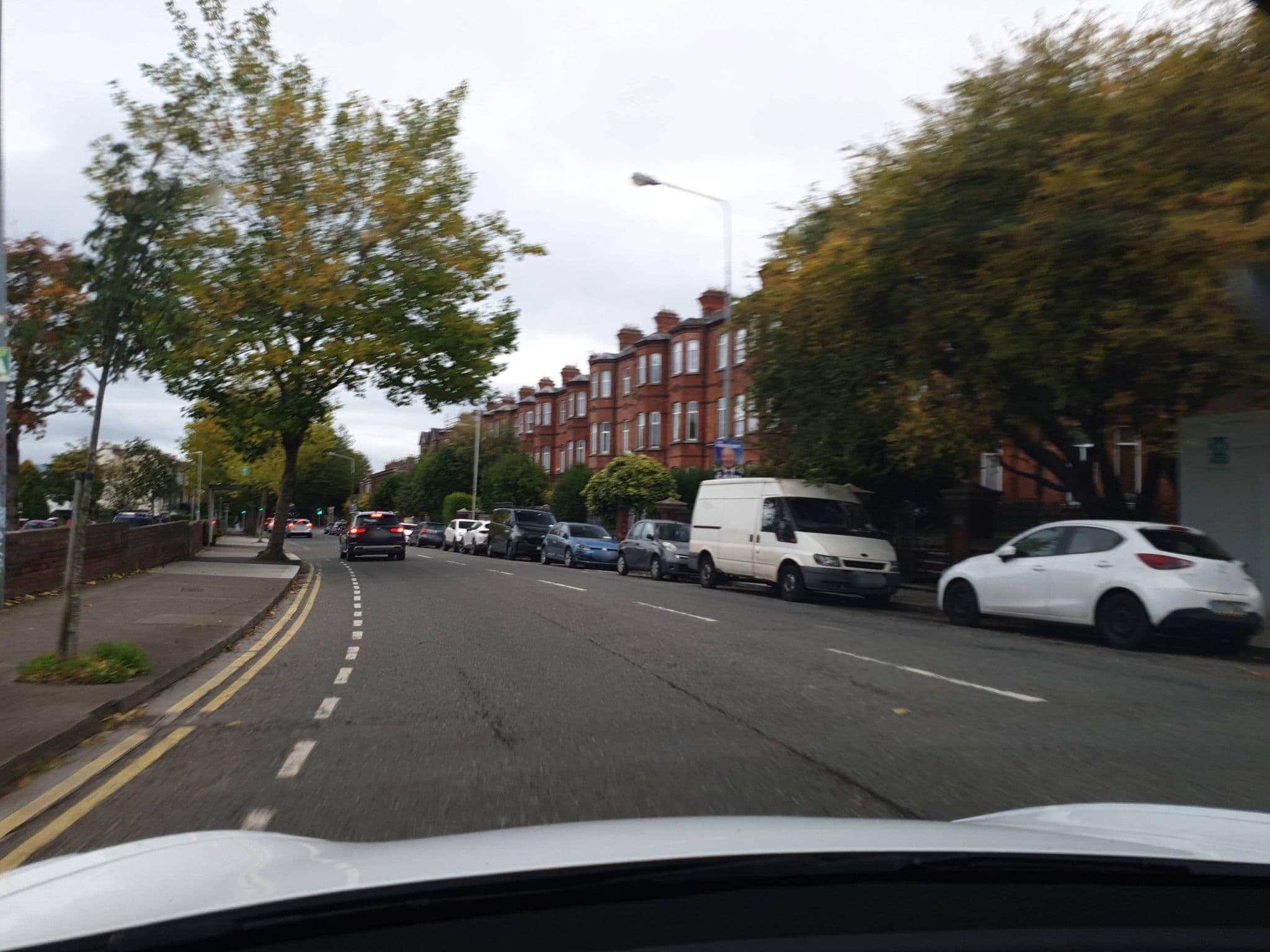 Street view near Glencourt Apartments, Cabra — © yannakis (CC BY-SA · Mapillary)