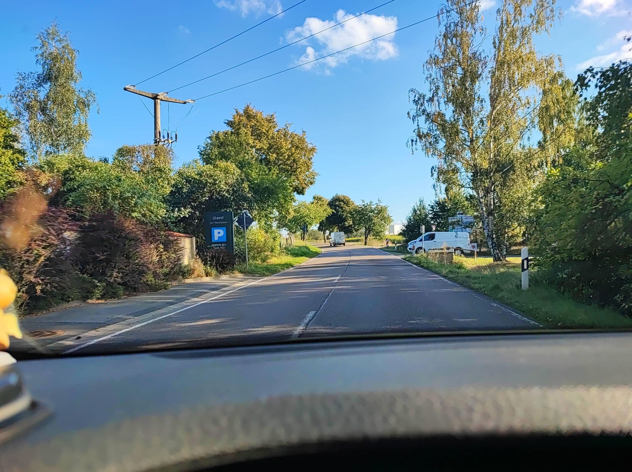 Street view near Landhotel "Zur Ausspanne" - Ilona Piontkowsky, Klipphausen — © DietAugustin (CC BY-SA · Mapillary)