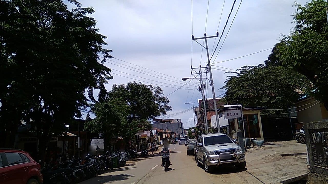 Street view near Mutiara, Labuan Bajo — © rodionoff (CC BY-SA · Mapillary)
