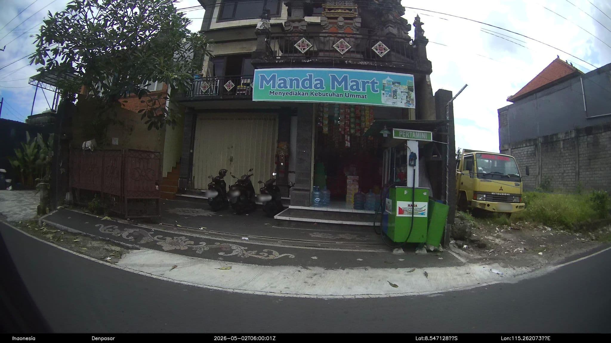 Street view near Cozy Villa (Airbnb), Ubud