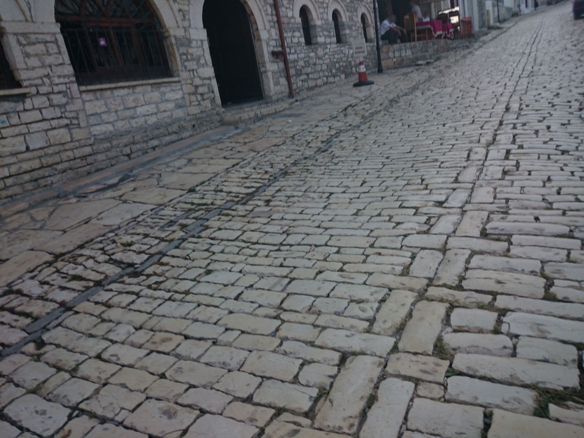 Street view near Hotel Mangalemi, Berat — © ebel (CC BY-SA · Mapillary)