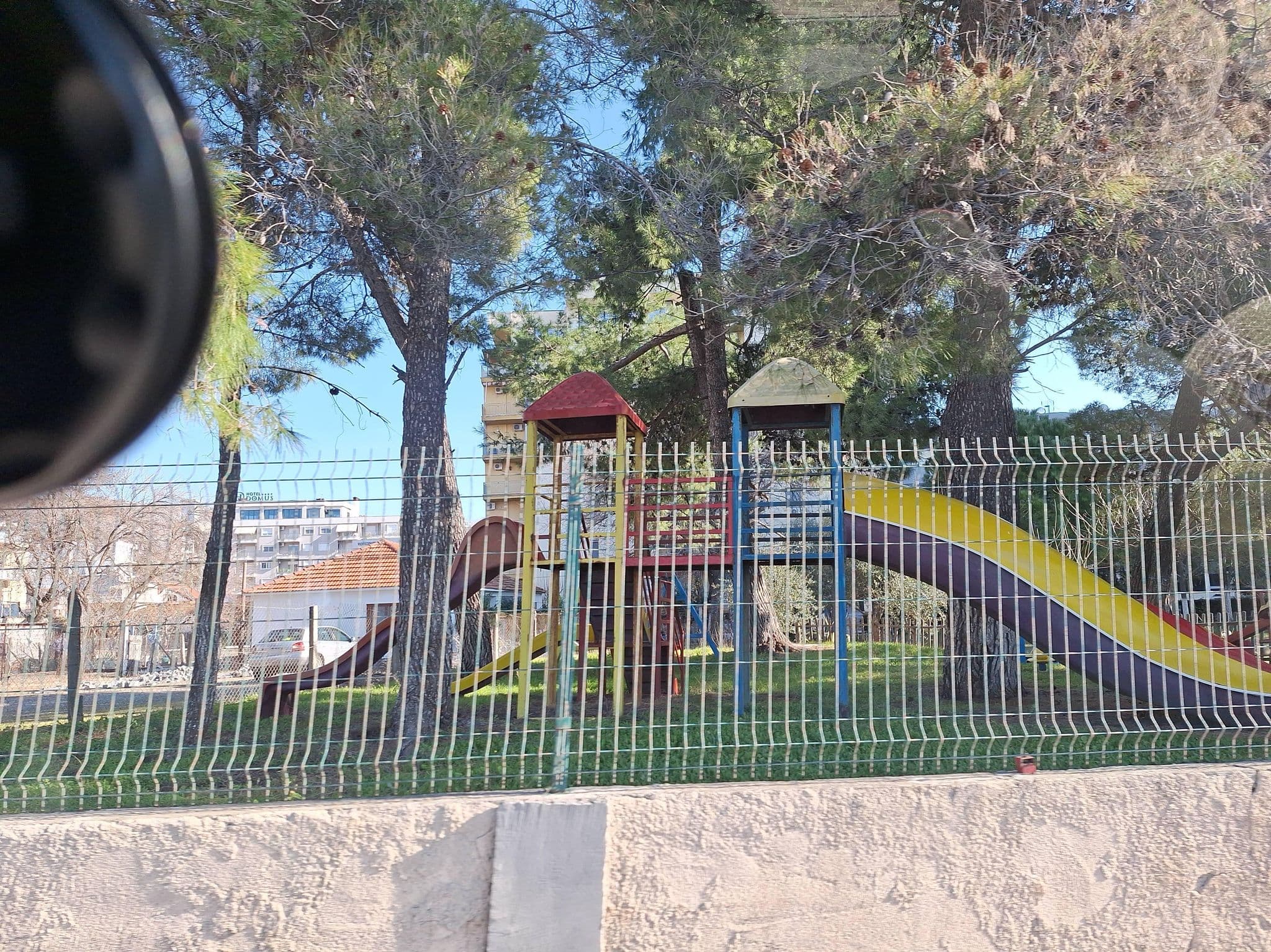 Street view near Hotel La Perla, Shëngjin — © denisju_osm (CC BY-SA · Mapillary)