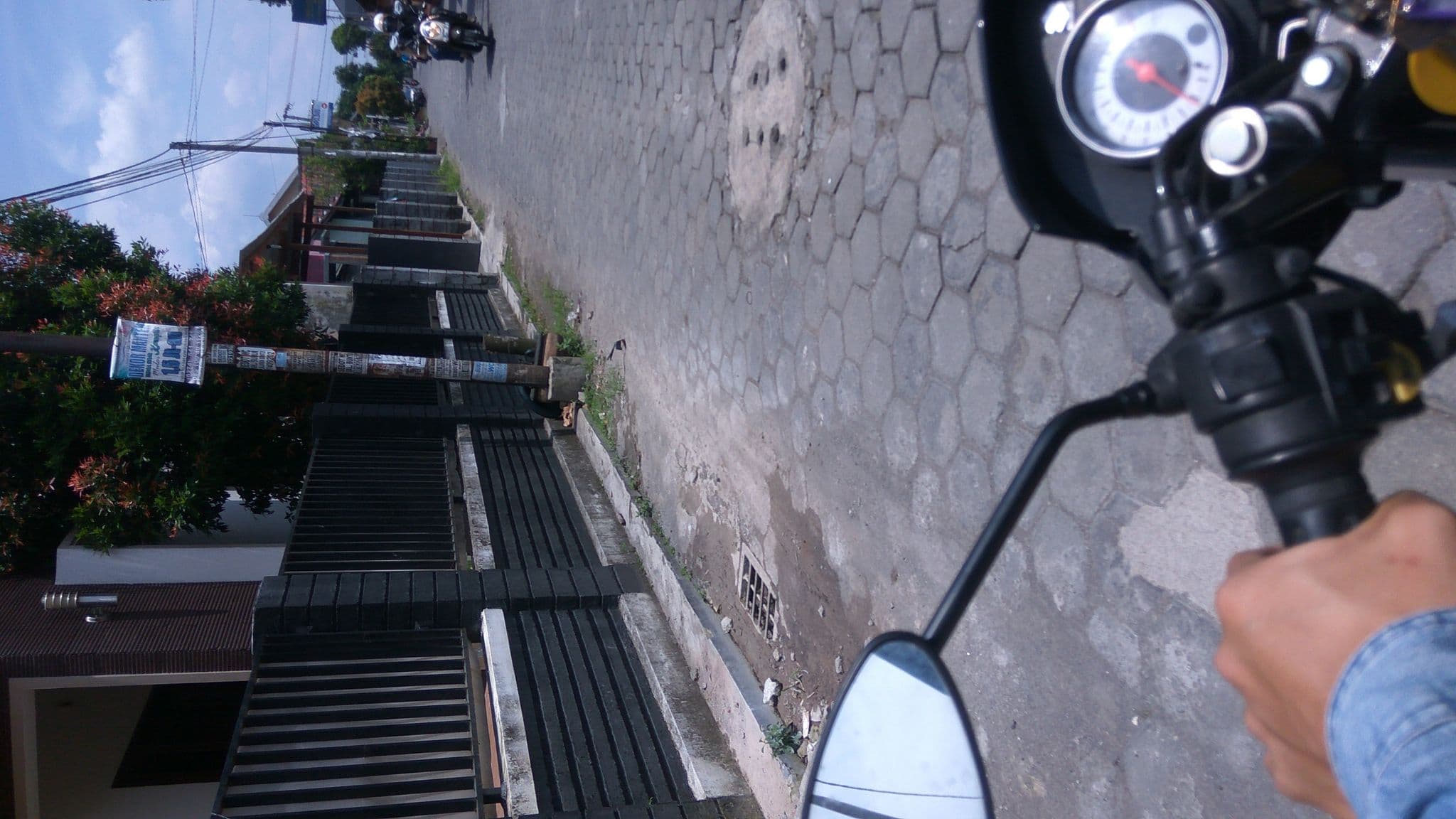 Street view near Cornel Homestay, Melati