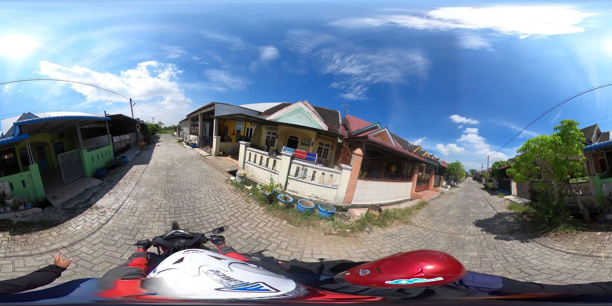 Street view near Perumahan Bumi Marelan Permai, Belawan — © danbjoseph (CC BY-SA · Mapillary)