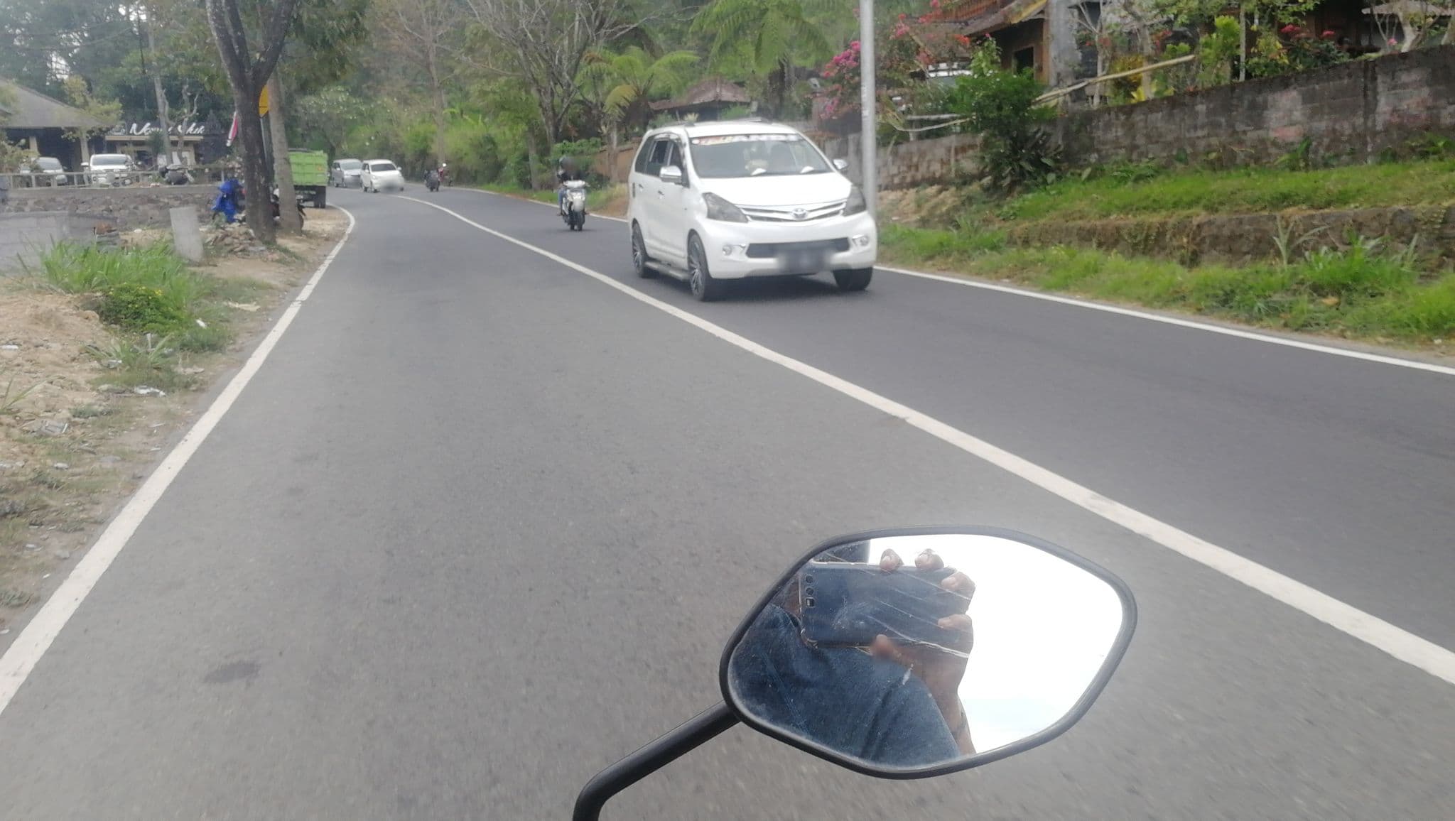 Street view near Four monkey house, Munduk — © thewayofmando (CC BY-SA · Mapillary)