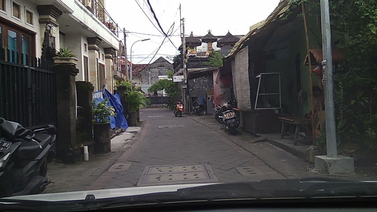 Street view near Puri Bunga Inn, Kuta — © rodionoff (CC BY-SA · Mapillary)