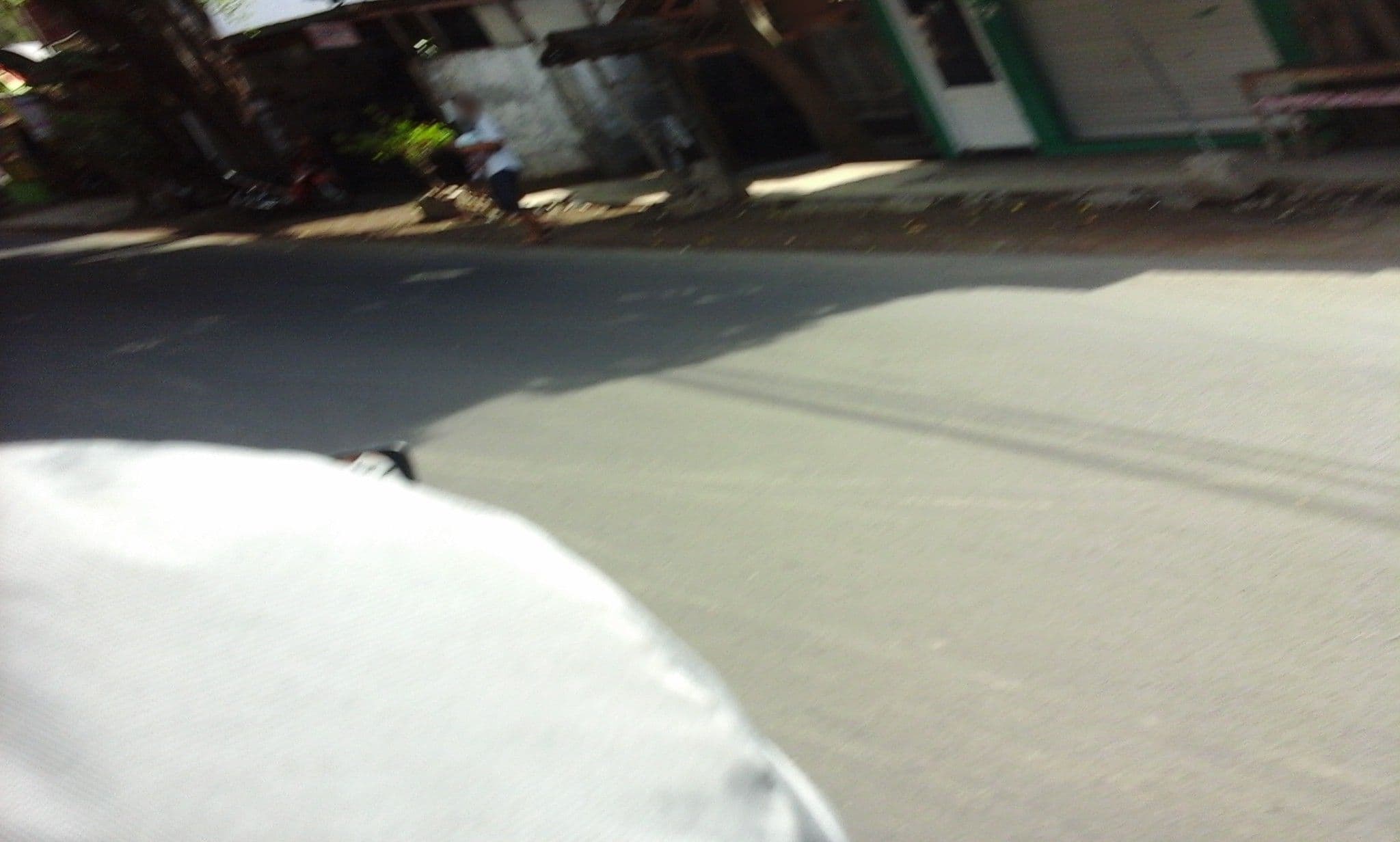 Street view near Hotel & Restoran Warata, Banyuwangi — © arizalkawamuna (CC BY-SA · Mapillary)